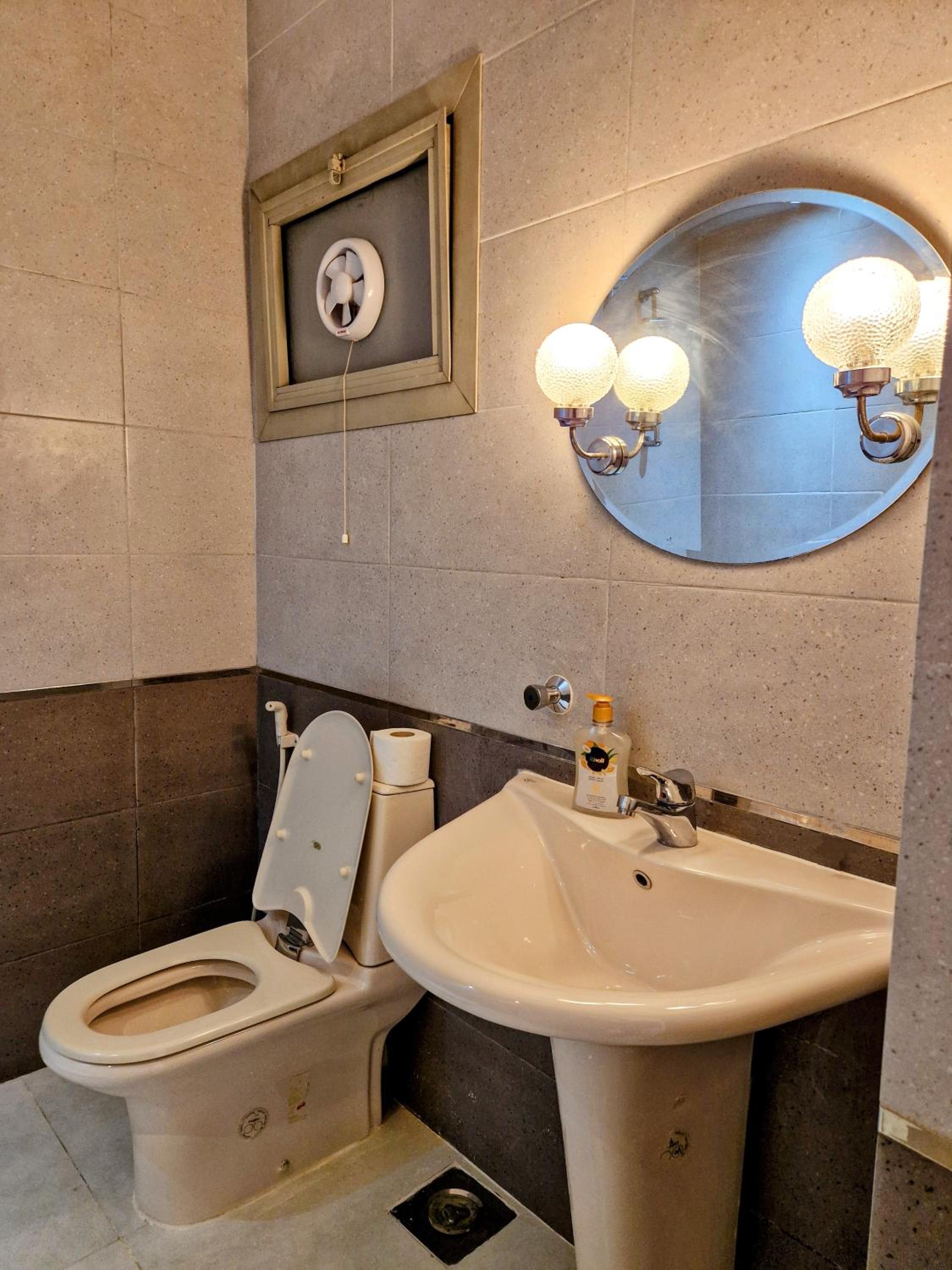 Luxurious apt with panormatic Cairo and Nile view