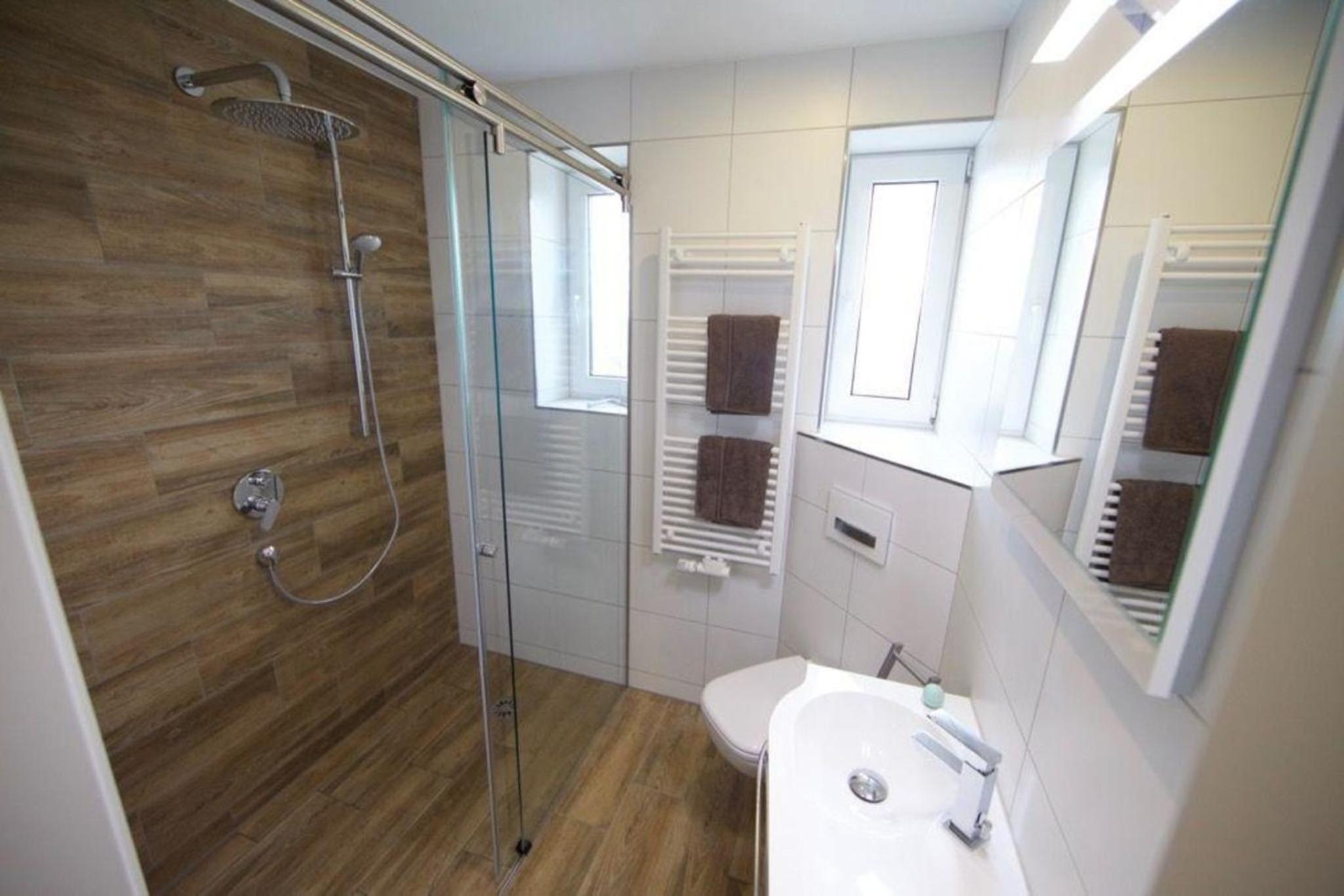 Helle Und Moderne Ferienwohnung Mit Terrasse
