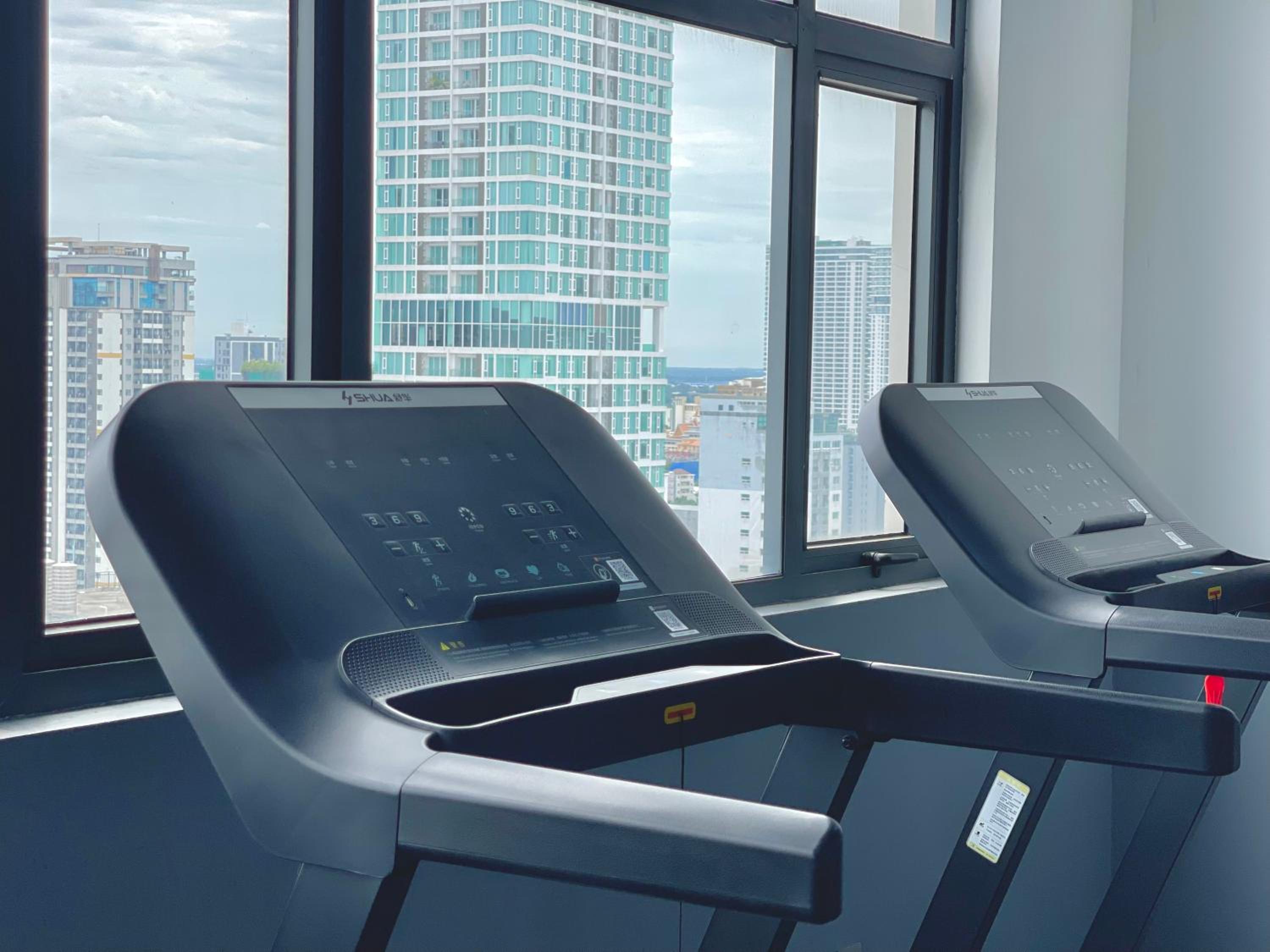 SKYCONDO - Sky Pool Experience in BKK - Laundry included view 3