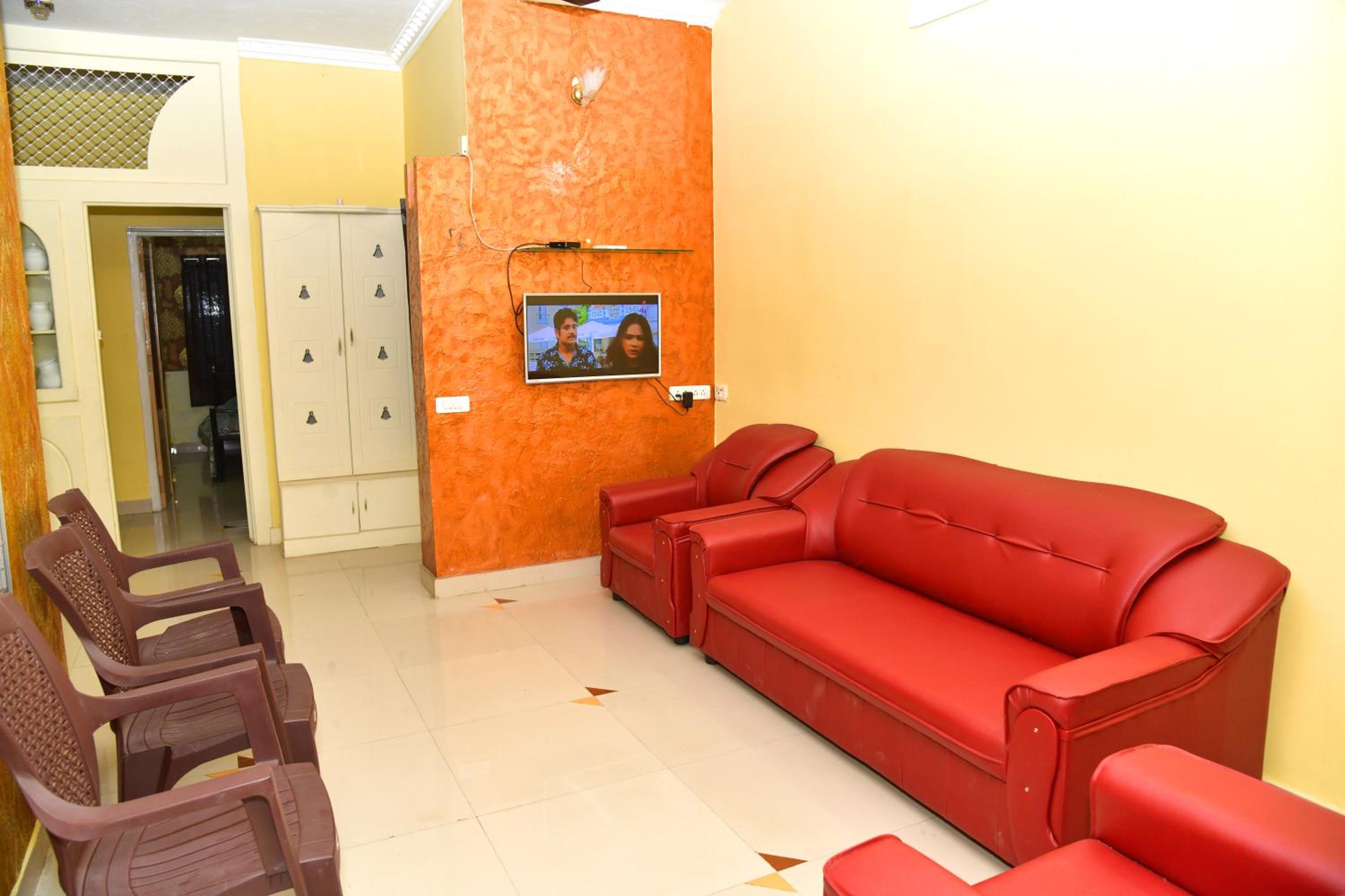 Soniya Apartment Tirunelveli-AALA view 4