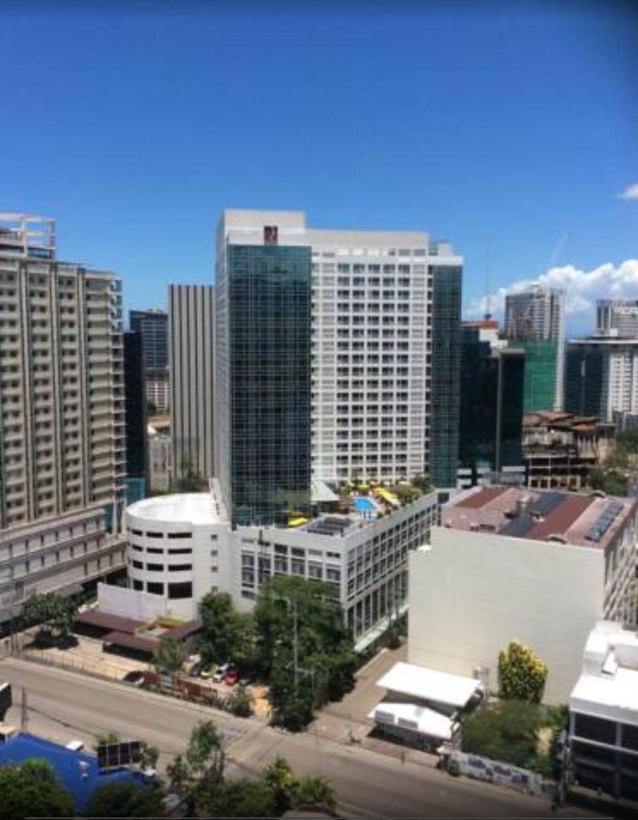 BUDGET RENTAL UNIT near Ayala Center Cebu view 3