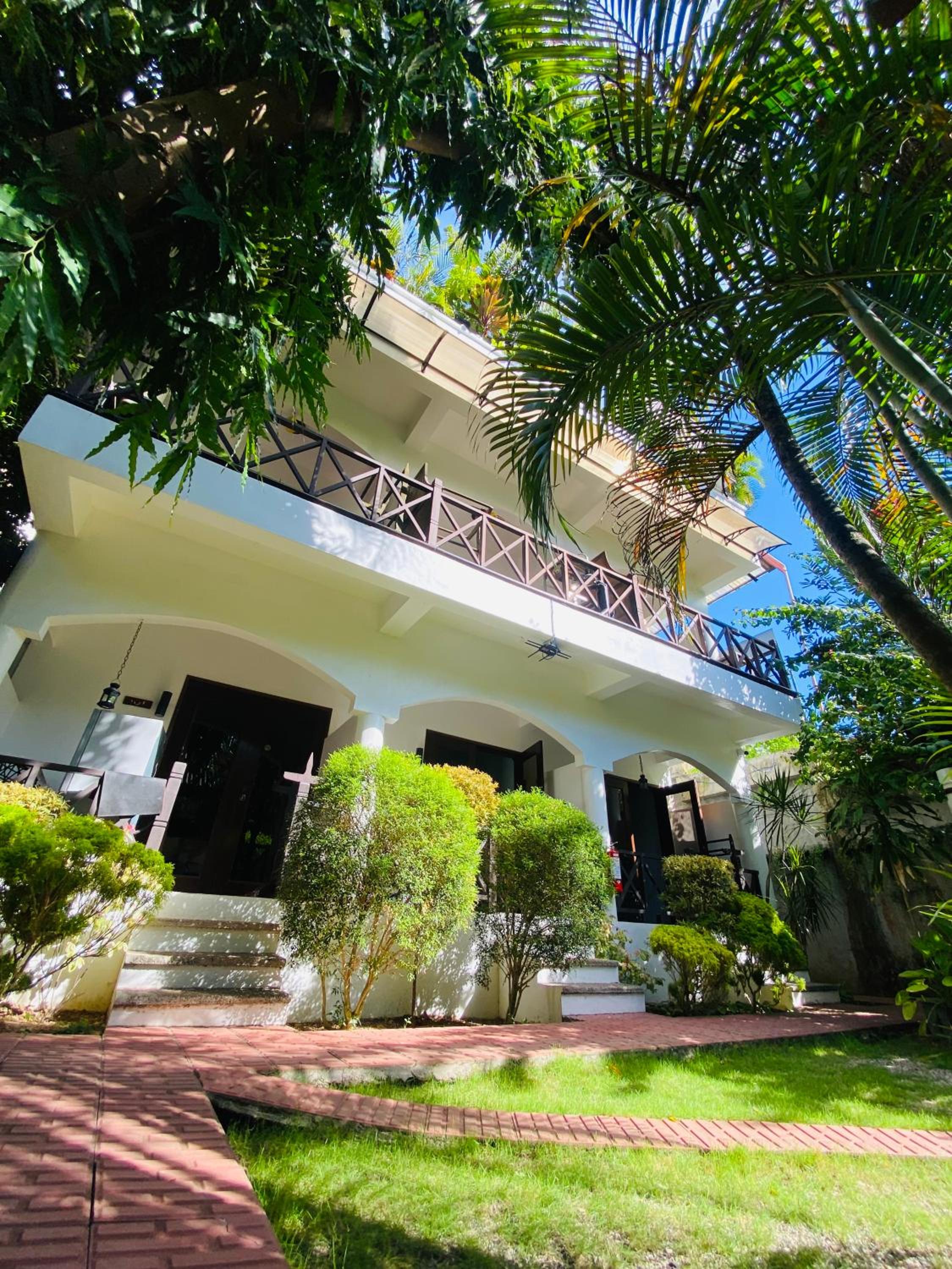 Nirvana Beach Resort