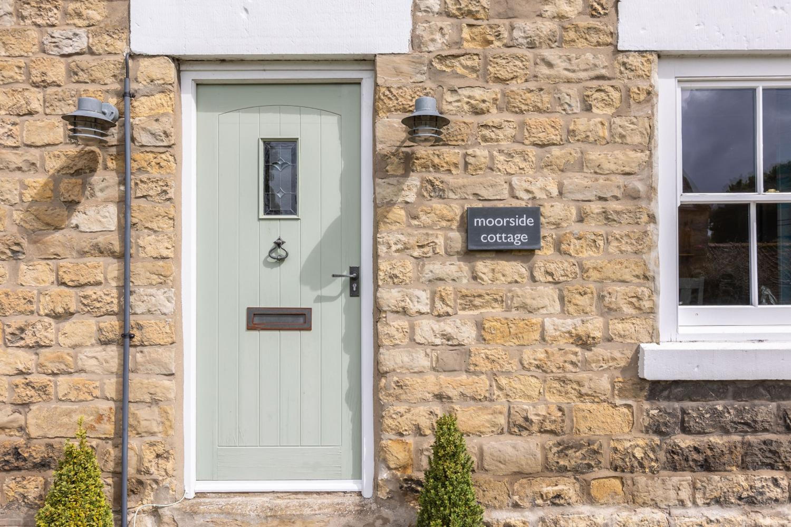 Robins Cottage - Beautiful North Yorkshire Stone Cottage