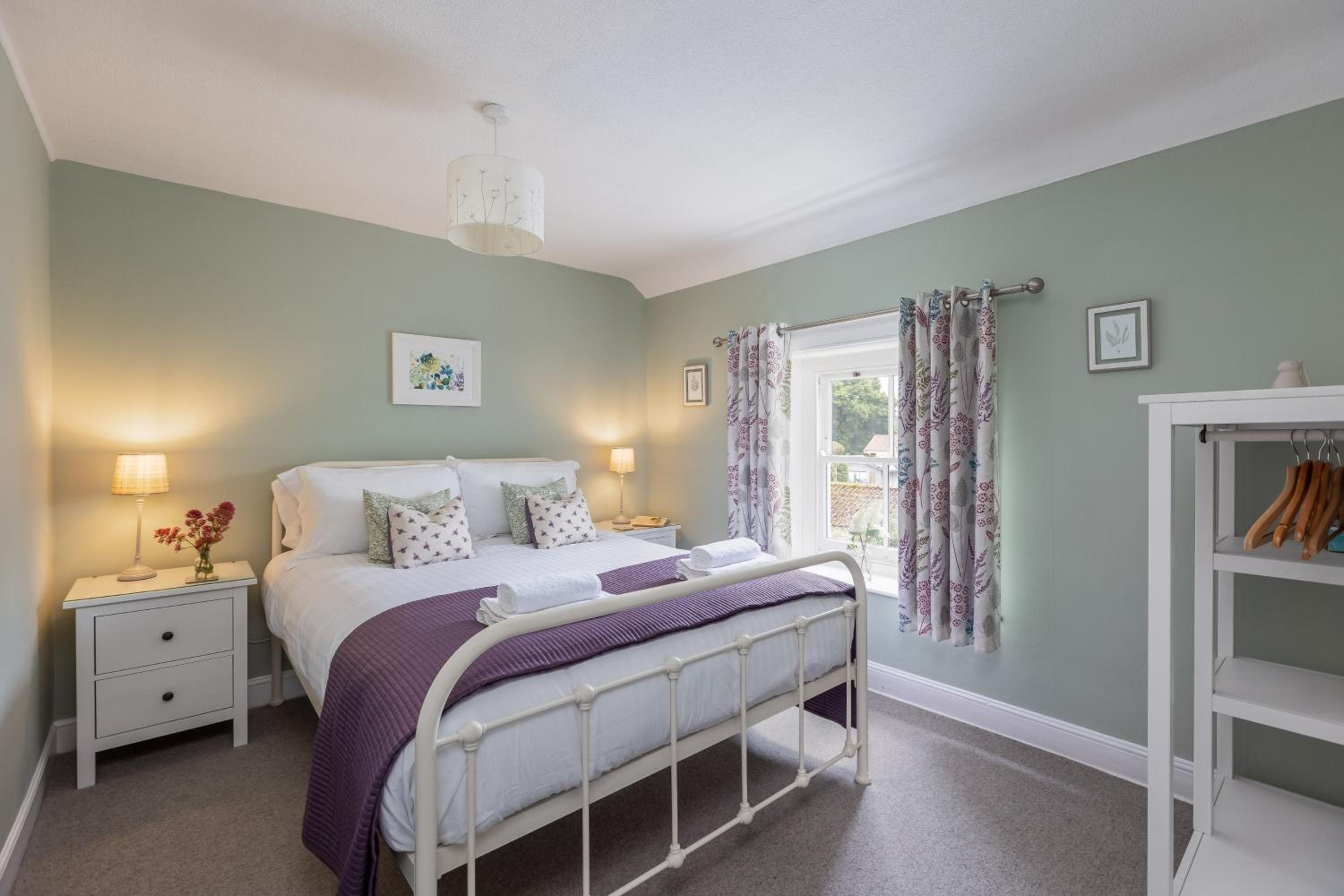 Robins Cottage - Beautiful North Yorkshire Stone Cottage