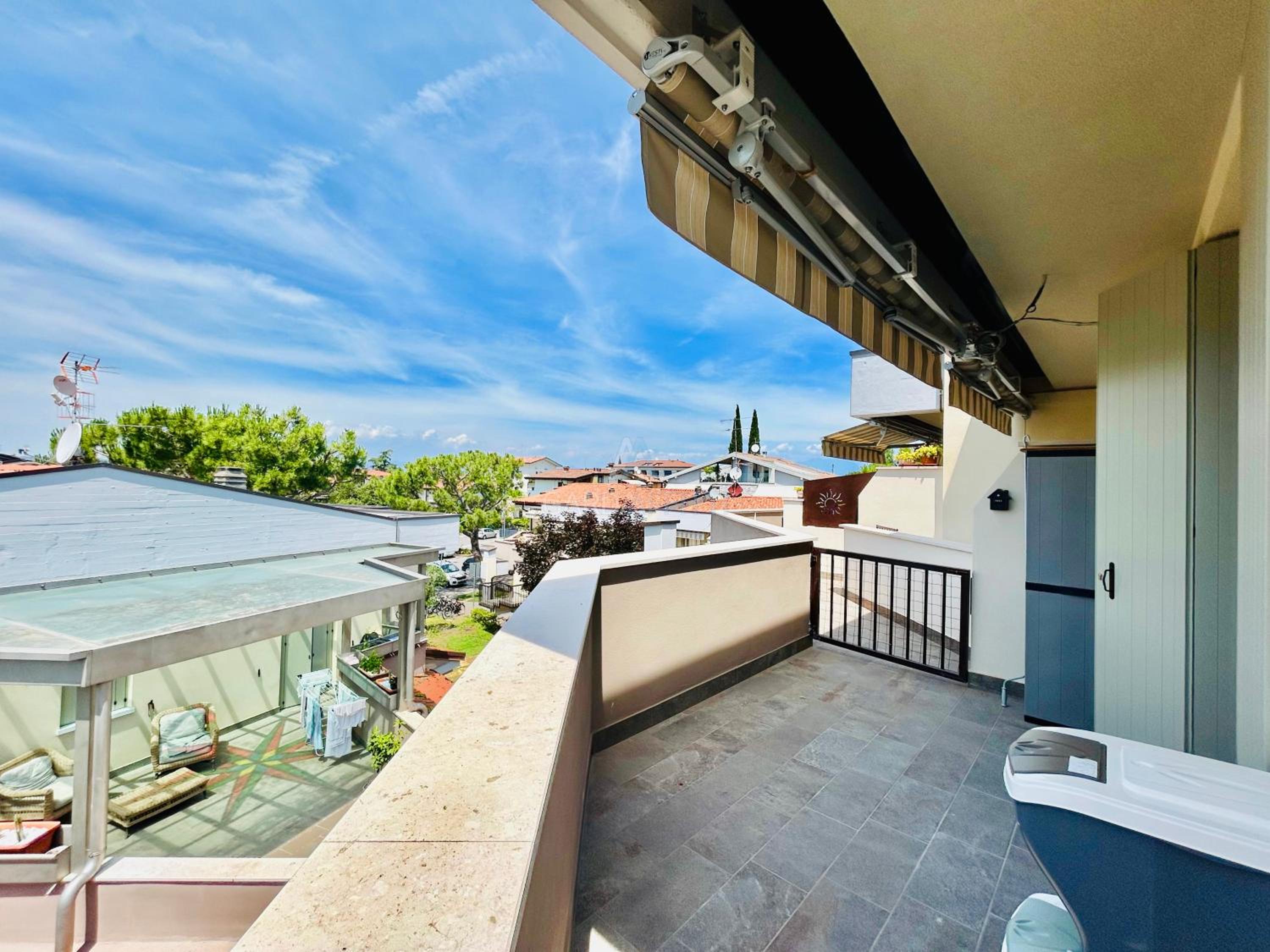 Ossidiana Apartment - Vista lago - Centrico view 5