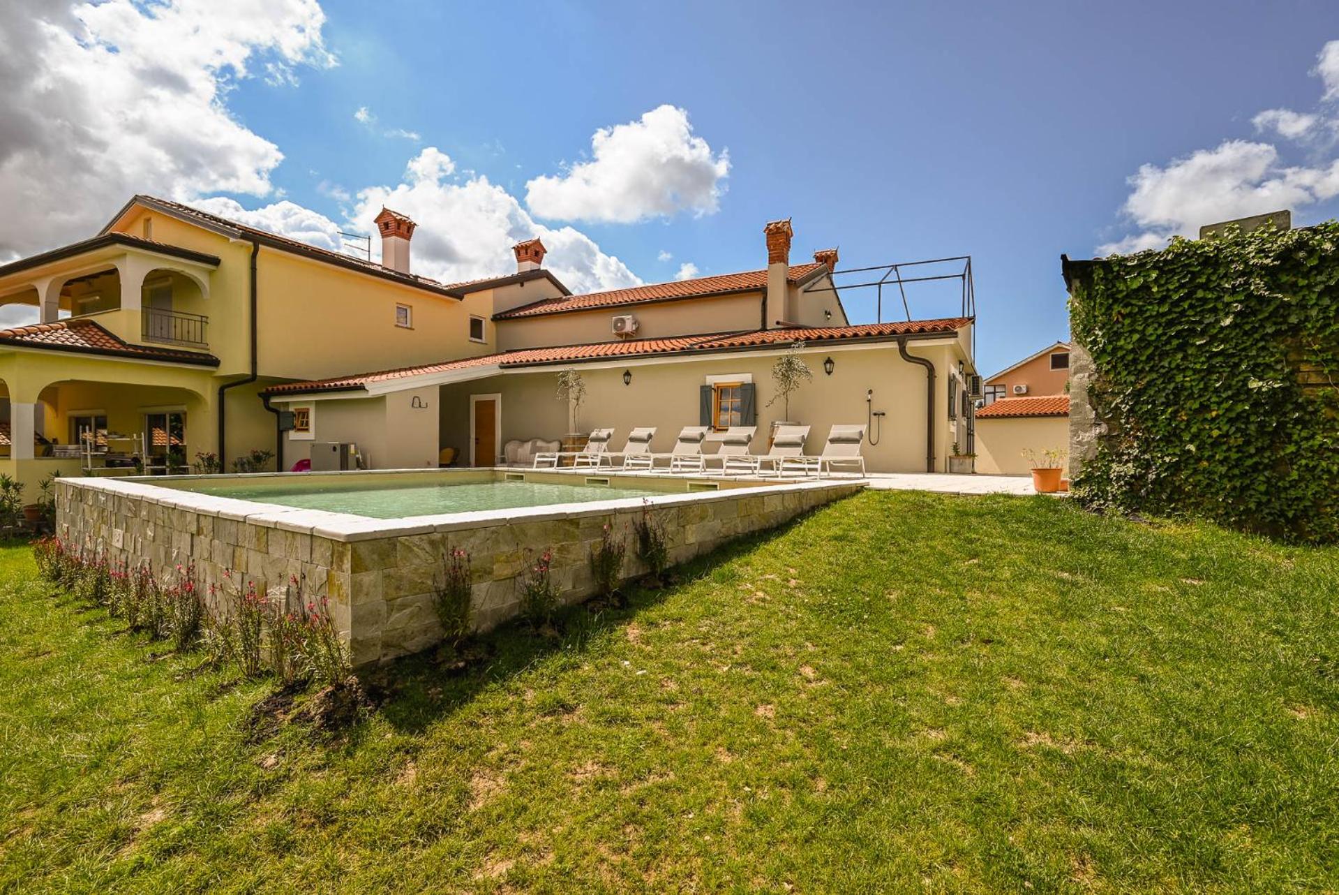 Medanni - Boutique house in nature with pool view 5