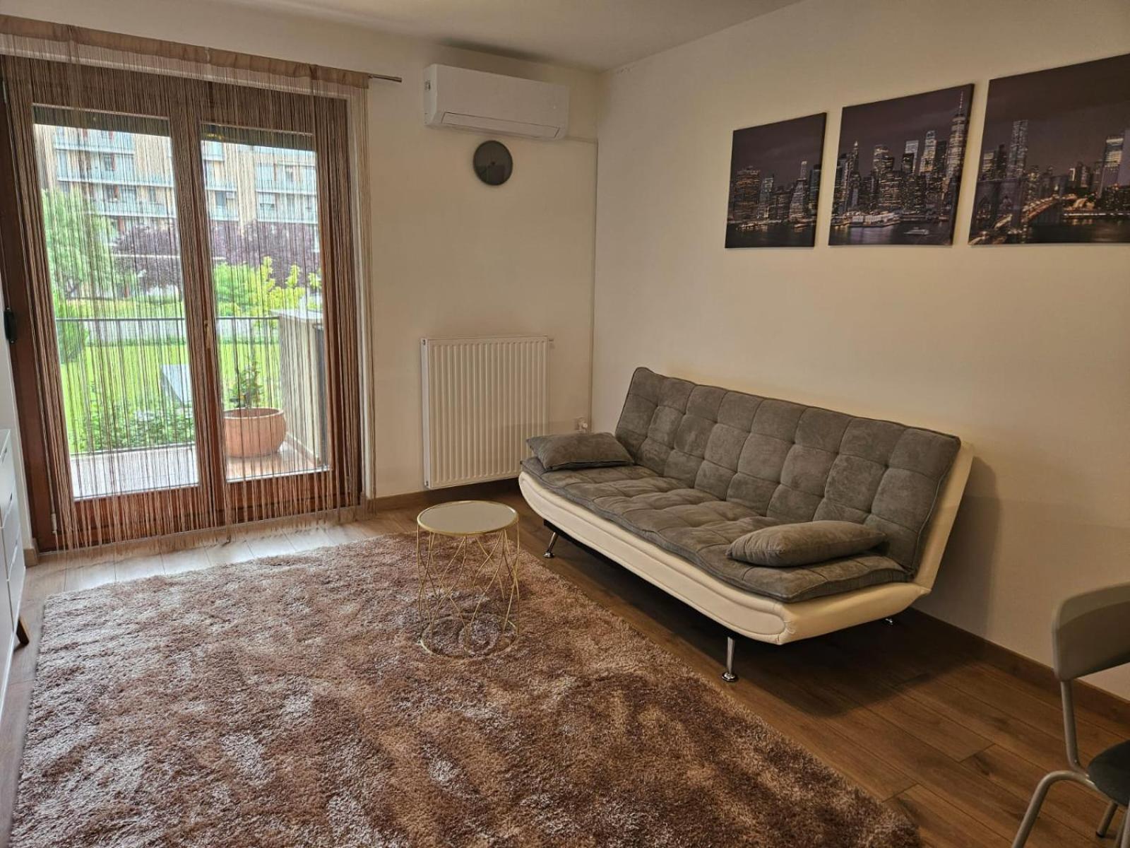 Jisoo Apartment