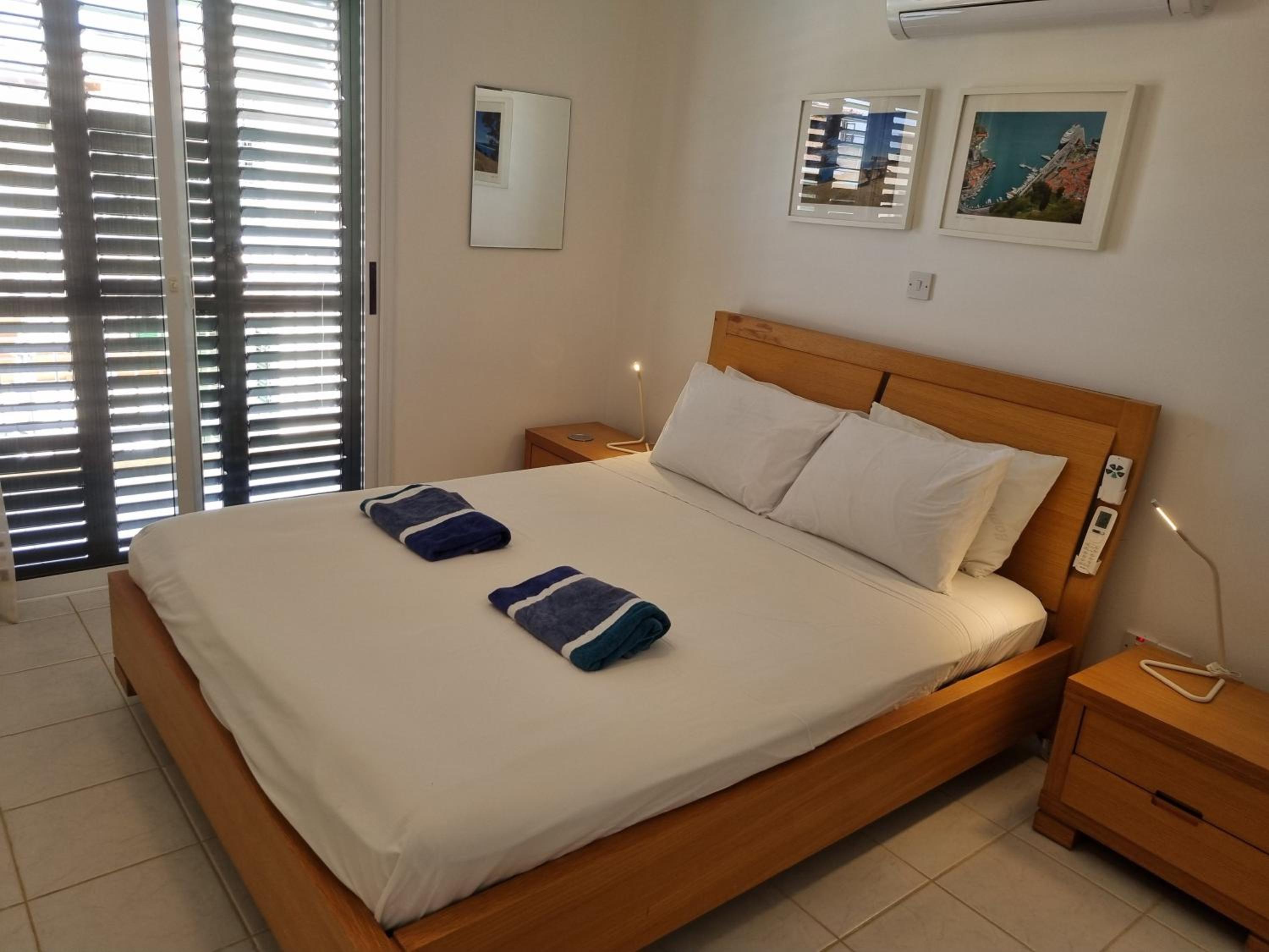 Cyprus Townhouse Pool Patio Aircon Free Parking