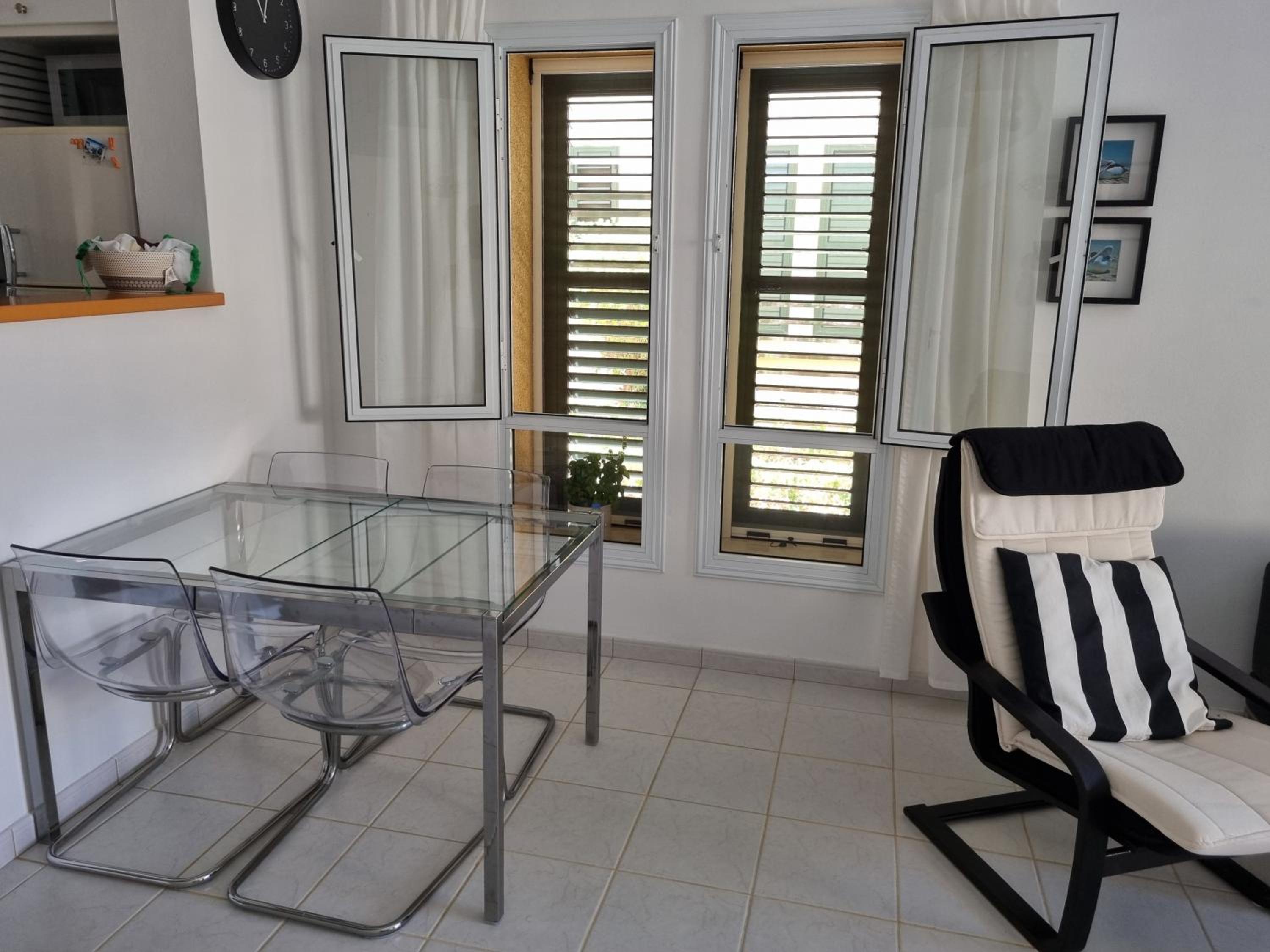 Cyprus Townhouse Pool Patio Aircon Free Parking