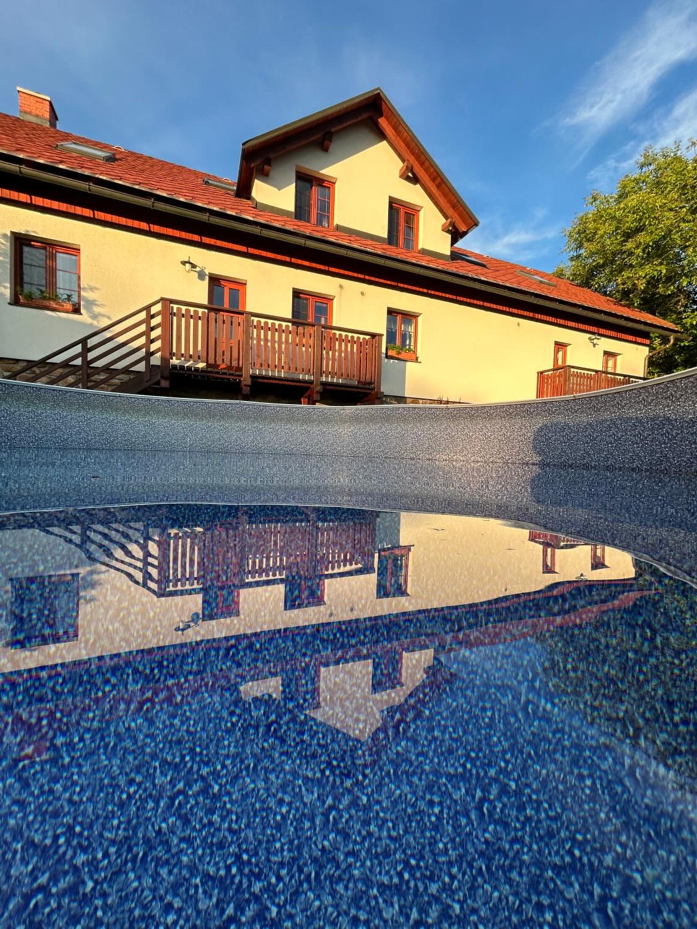 Na samotě u lesa view 5