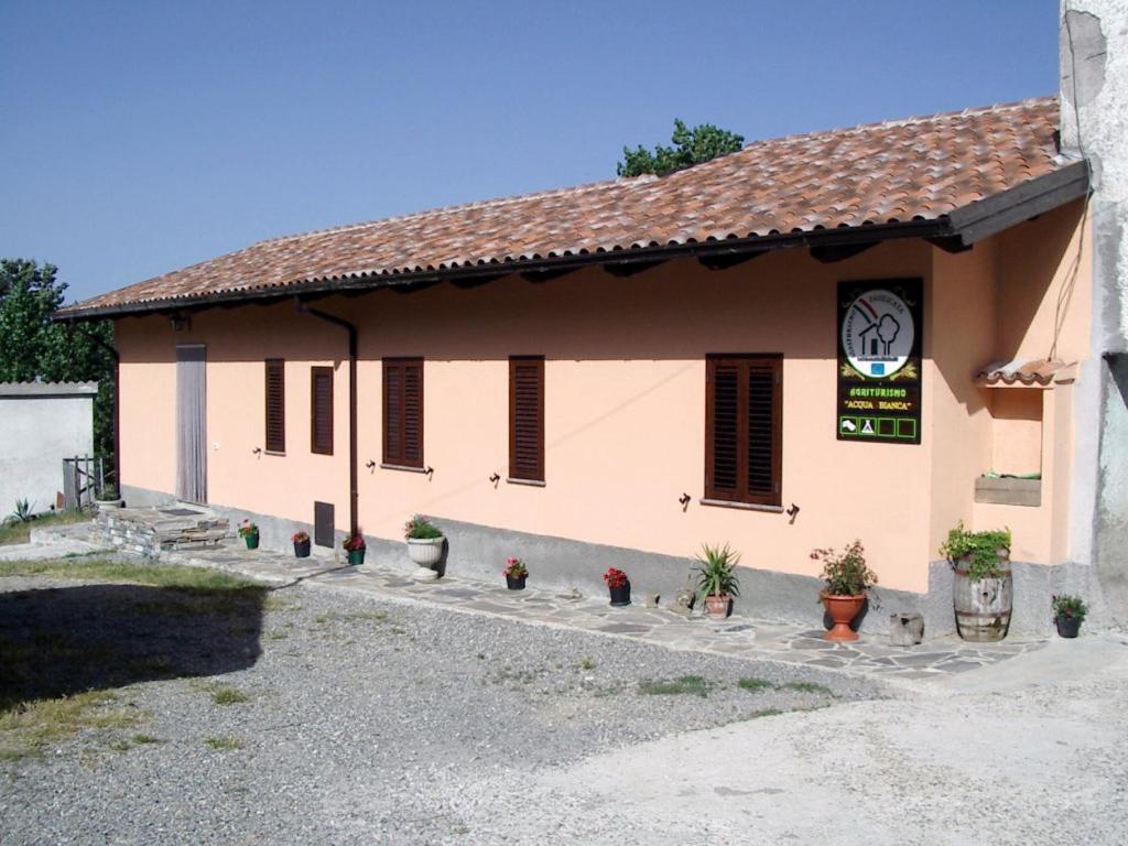 Agriturismo Acqua Bianca view 2