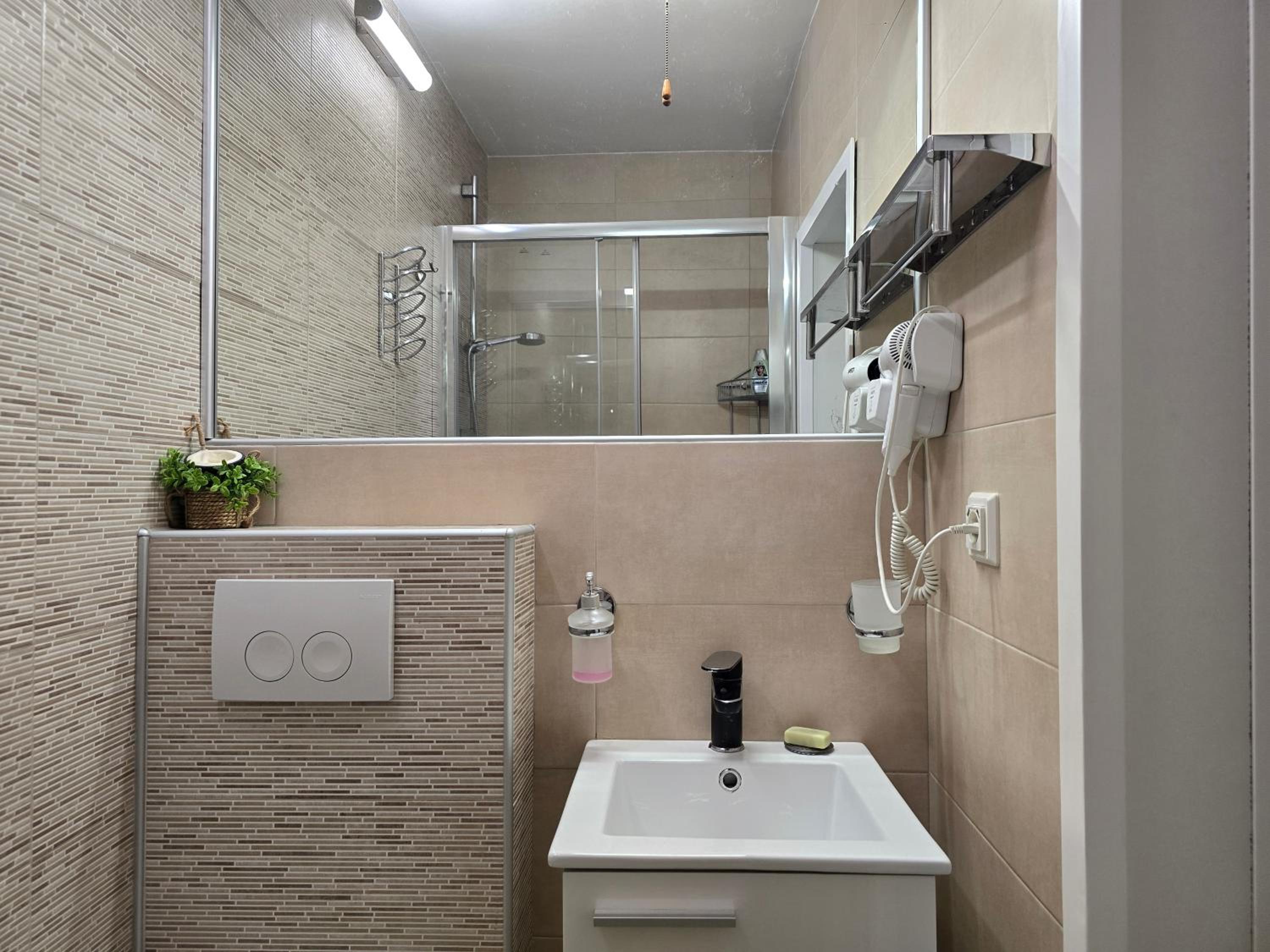 FRITULA - Studio Apartment