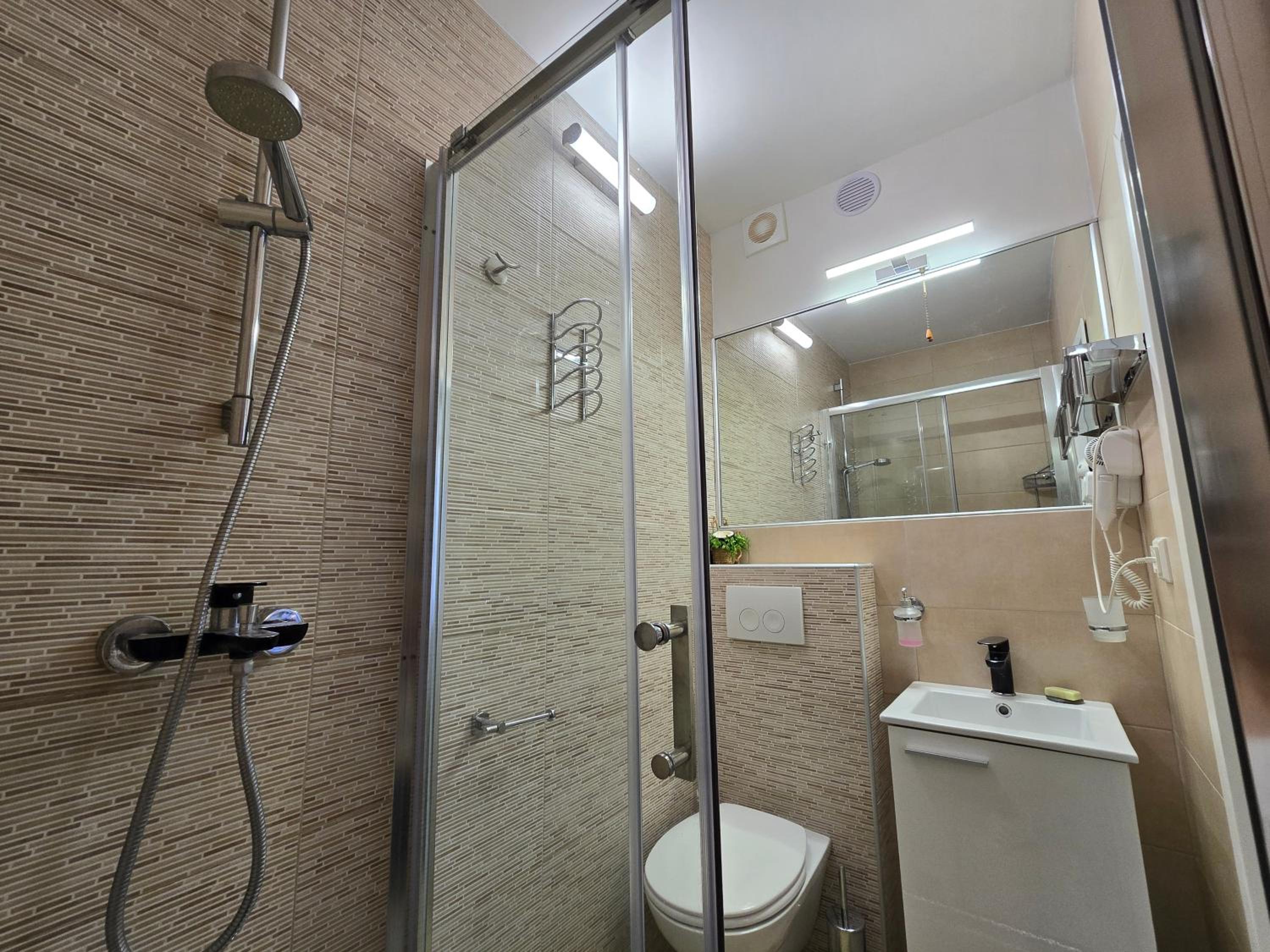 FRITULA - Studio Apartment