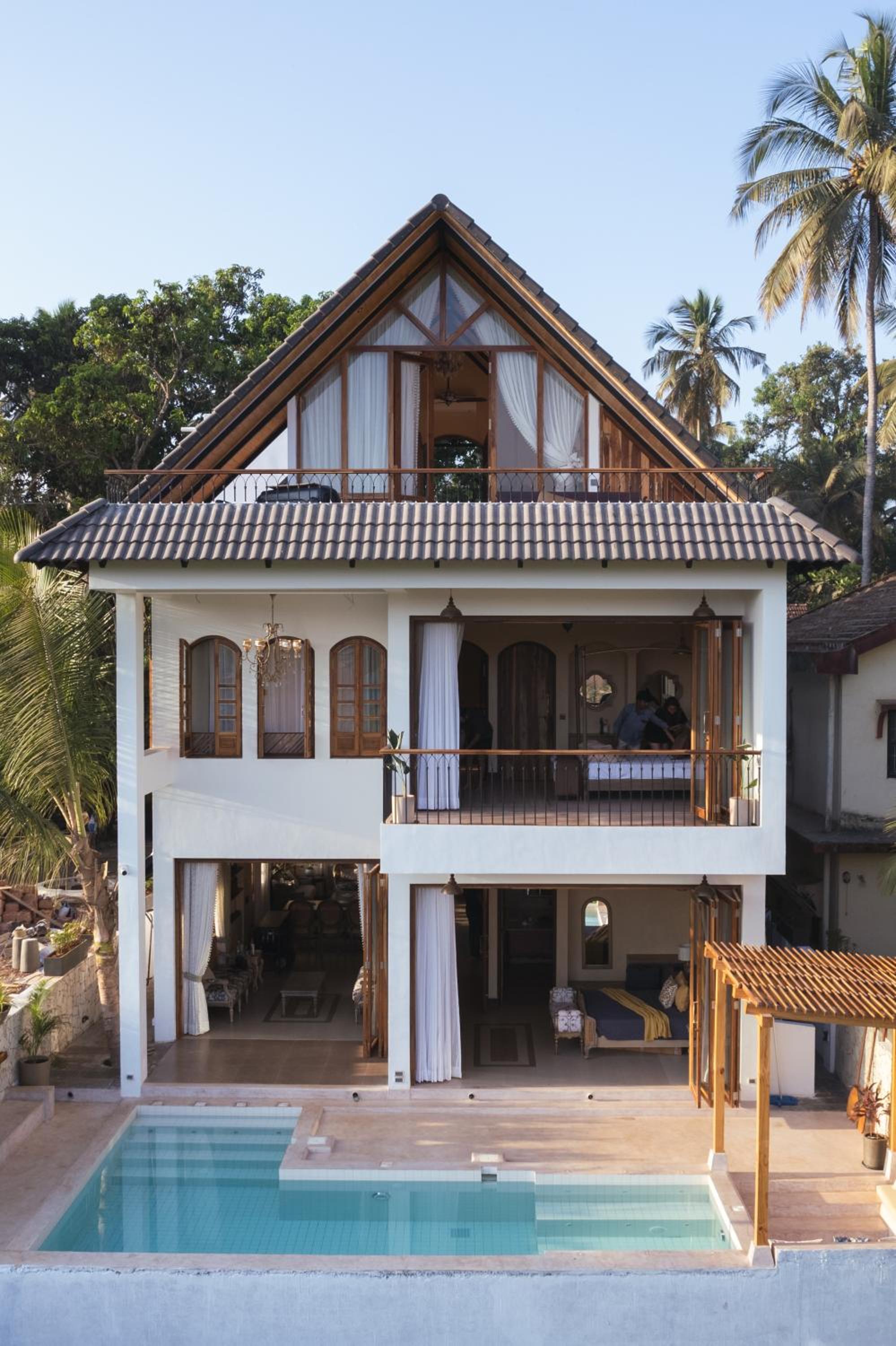 Casa de Raga by tisyastays