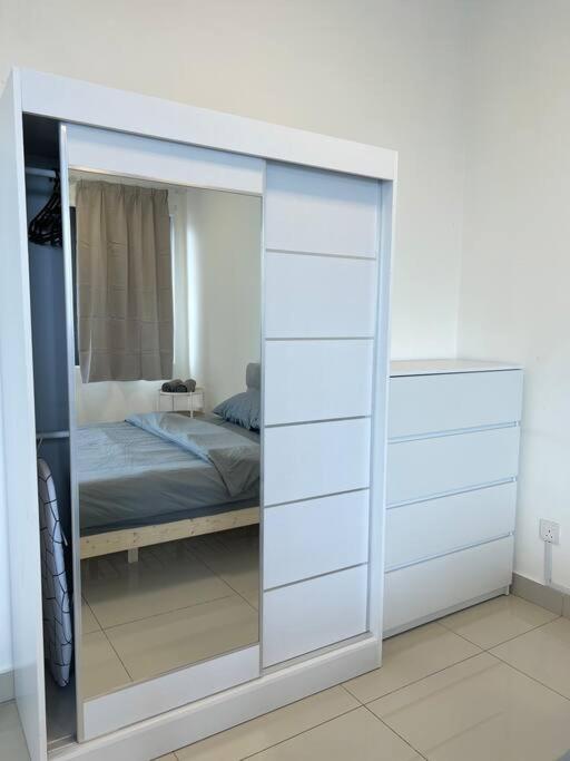 White Suite at Trefoil Setia Alam photo 7