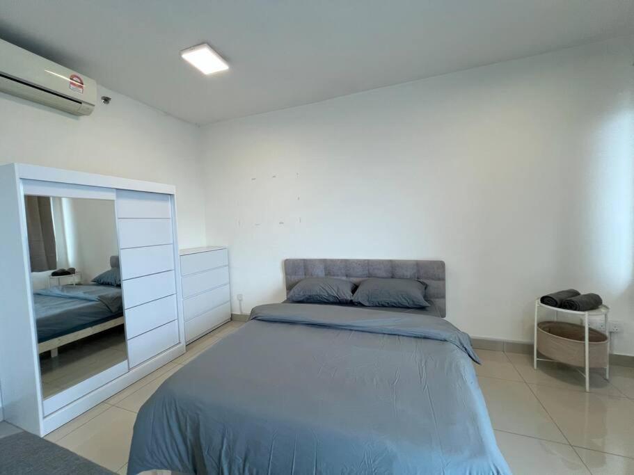 White Suite at Trefoil Setia Alam photo 4