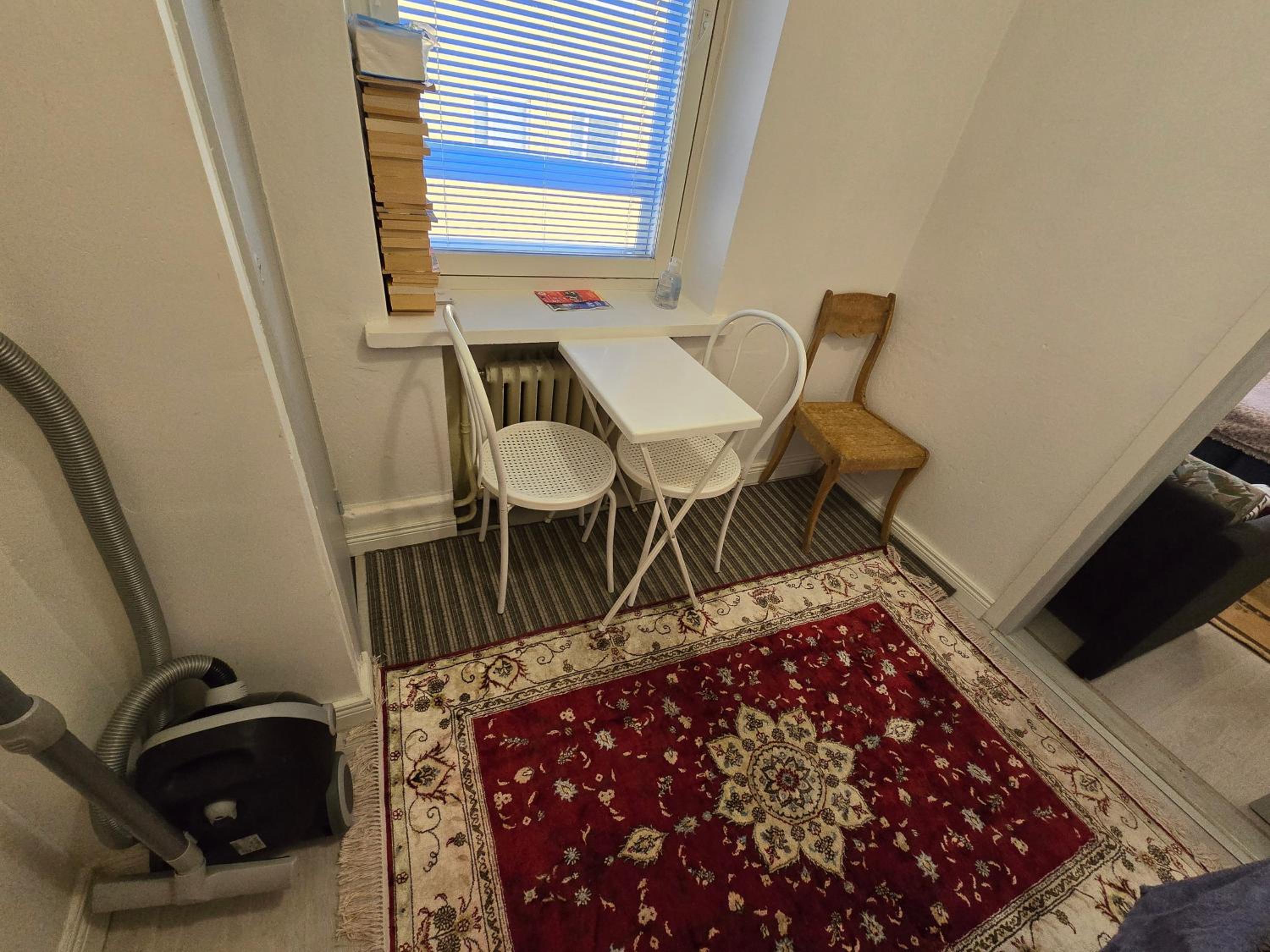 Centric Cozy entire studio in Kallio, Helsinki