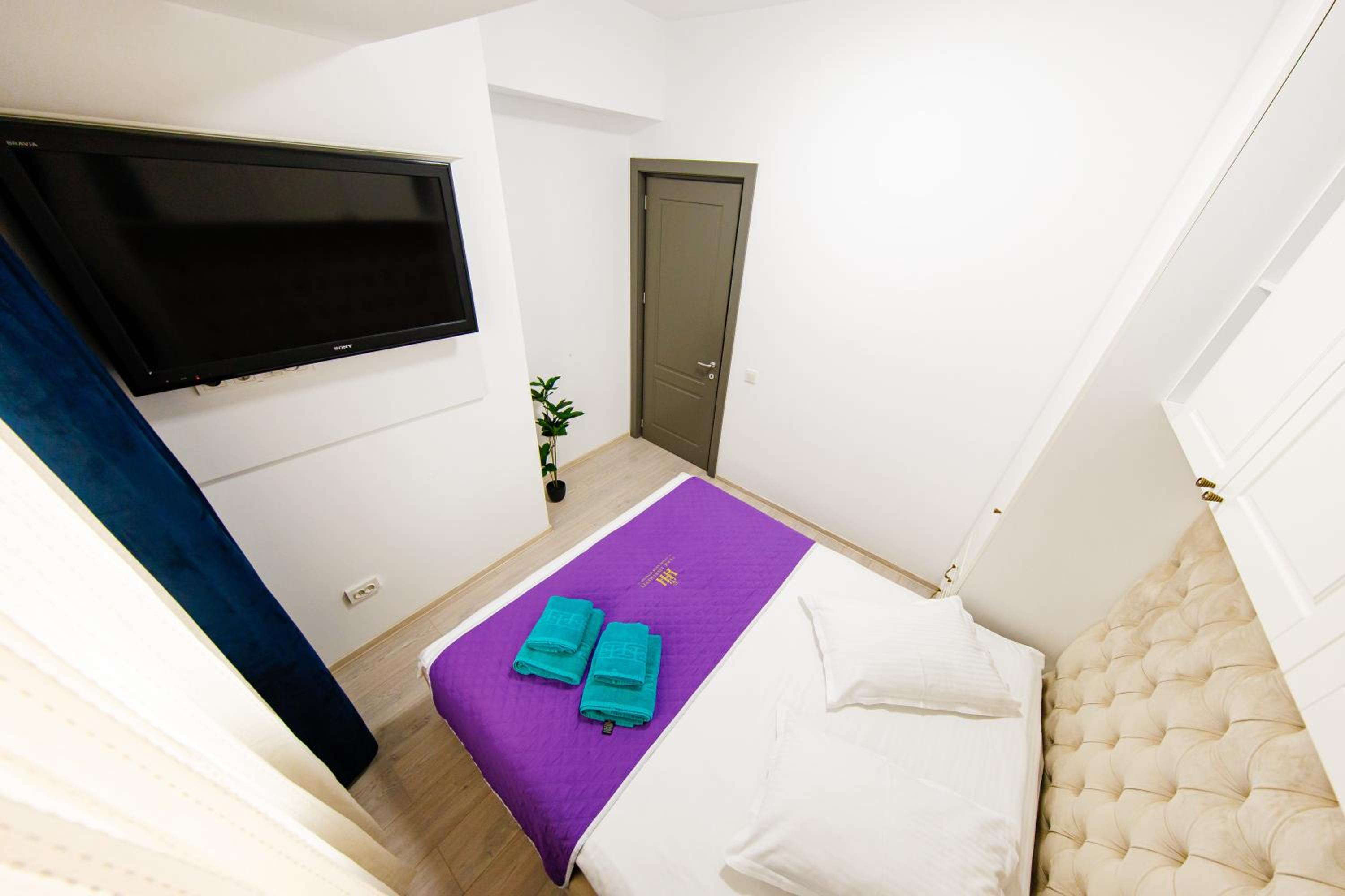 DEKO Apartments & Studios Near Palas Mall - Parking Option, photo 74