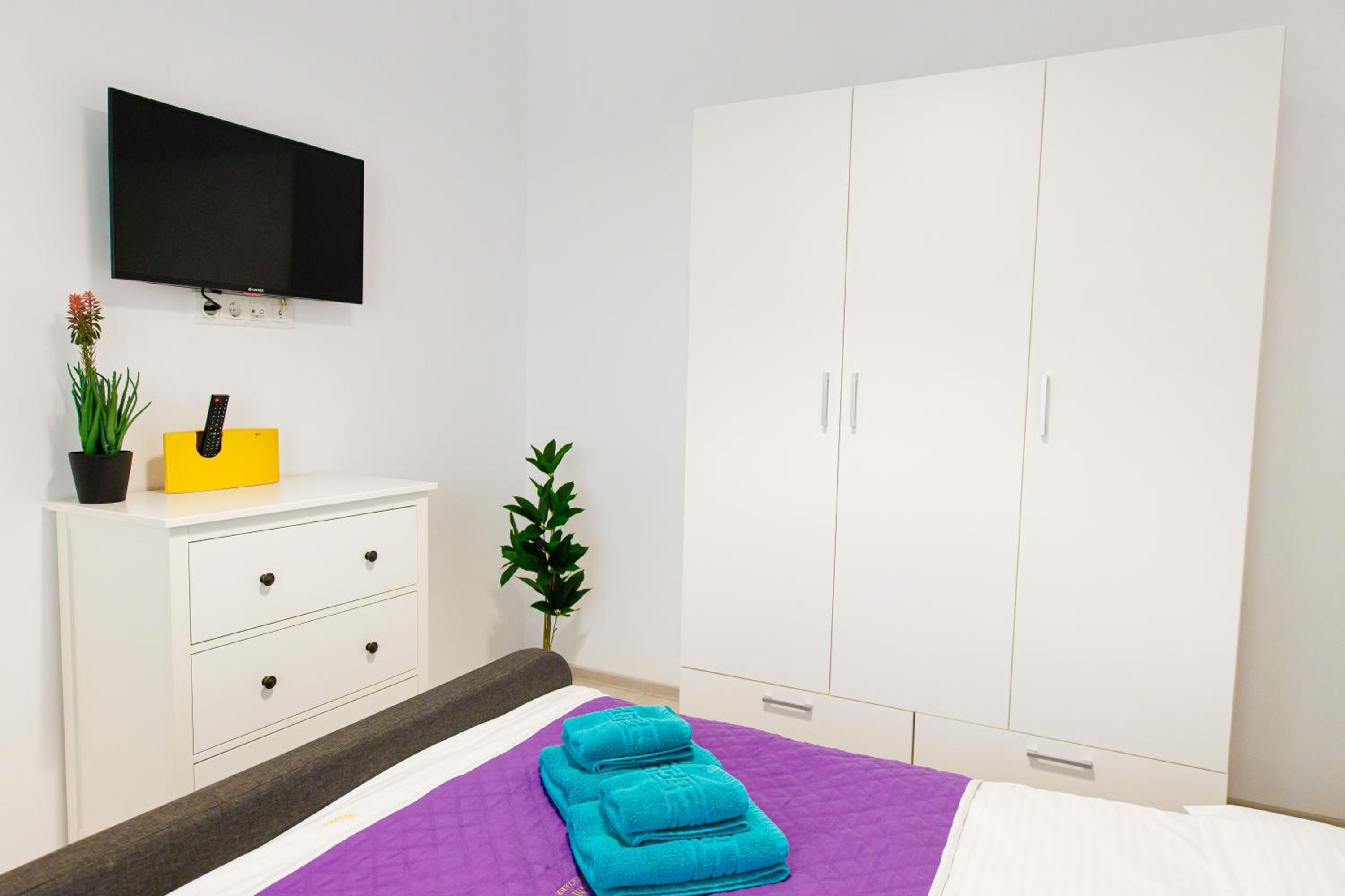 DEKO Apartments & Studios Near Palas Mall - Parking Option, photo 70