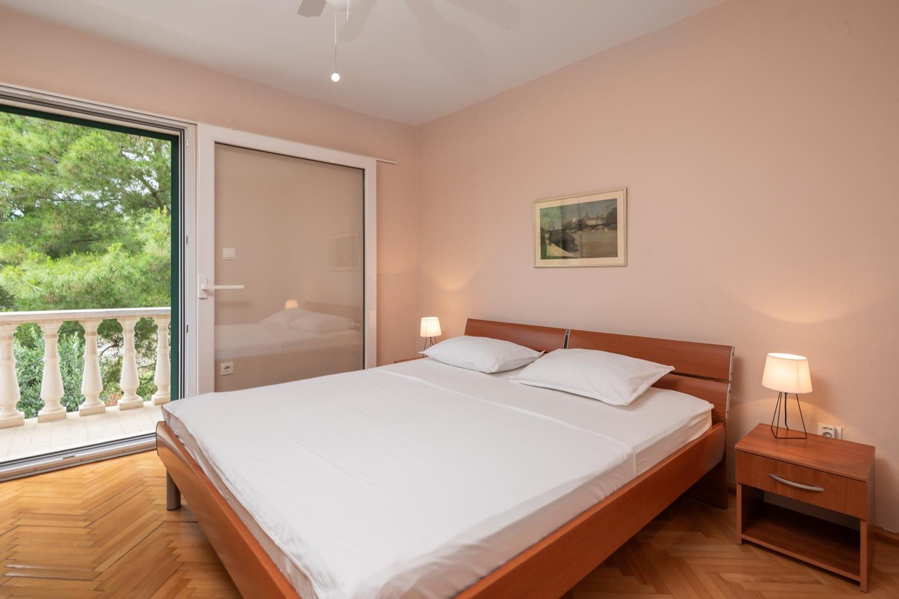 Villa Eden - Private Beachfront House with Pool