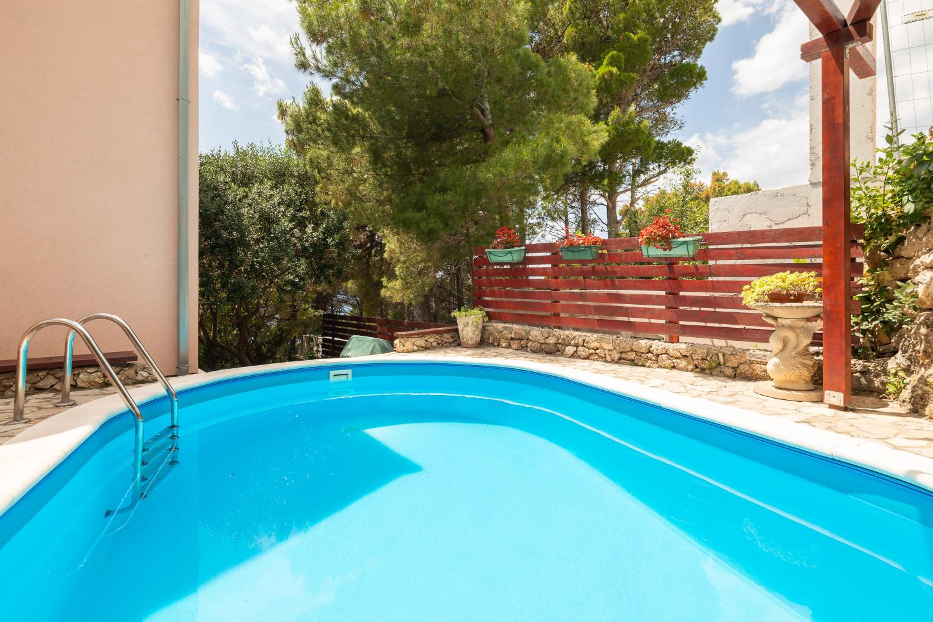 Villa Eden - Private Beachfront House with Pool