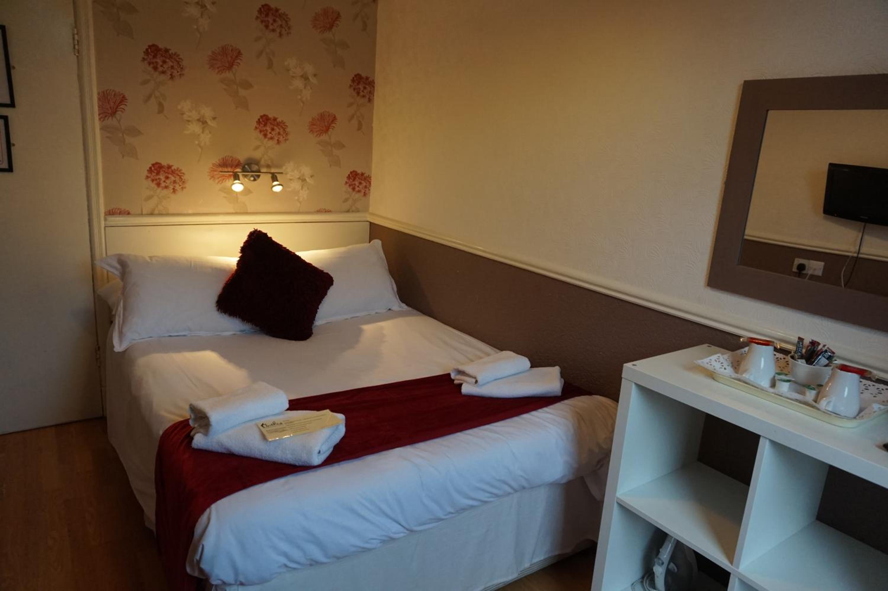 The Boundary Hotel - B&B
