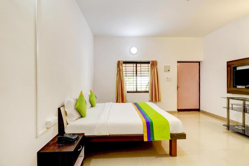 Hotel Pra,tham inn & resorts view 4