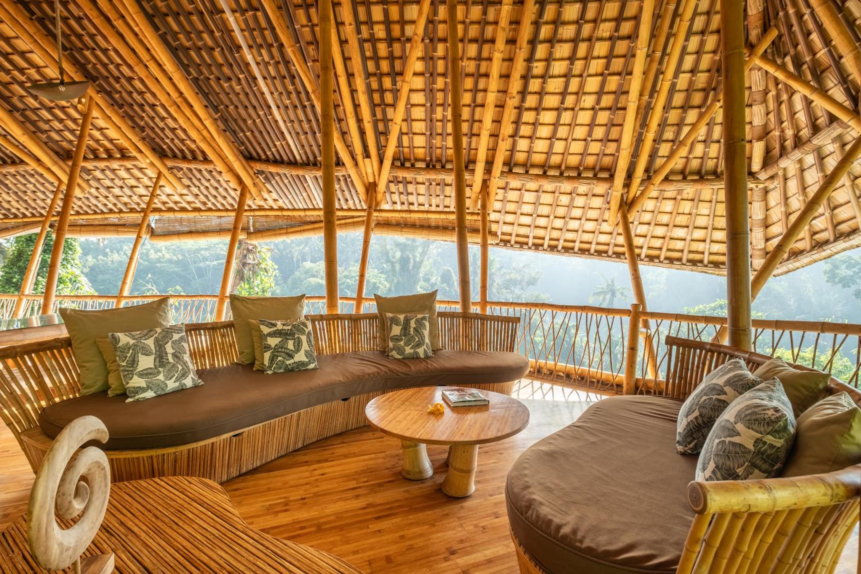 Sunrise House 3bd Bamboo Villa Pool view 3