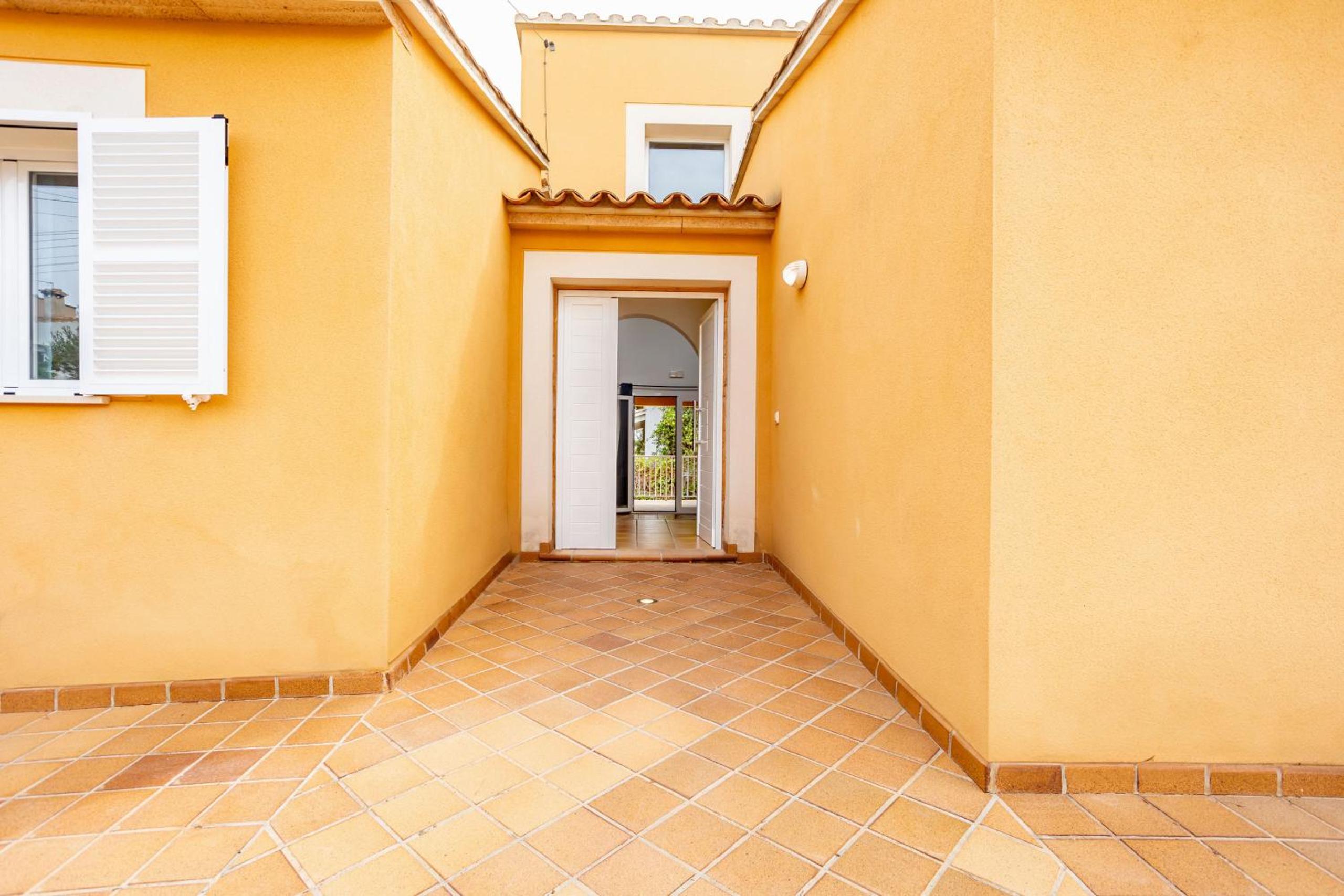 Casa Tulipa by dracmallorca