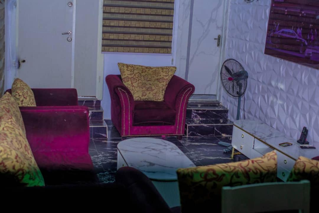 Kays Apartment