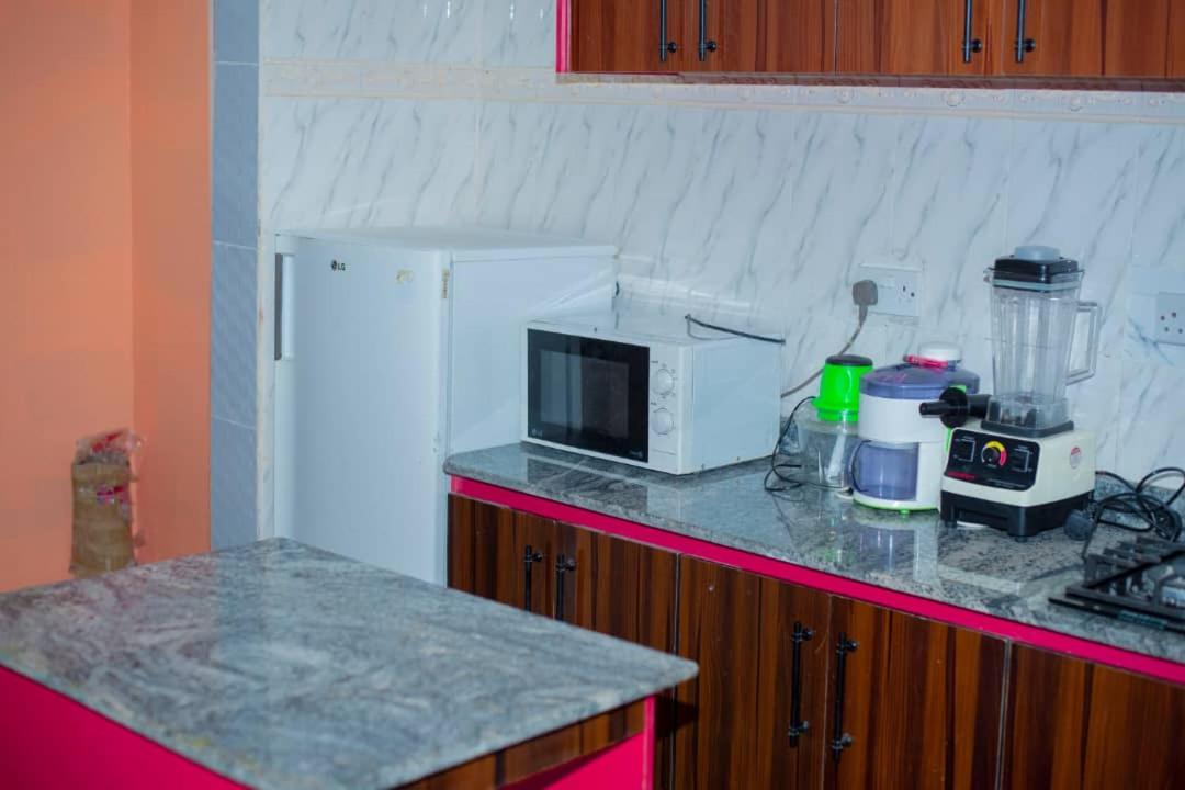Kays Apartment