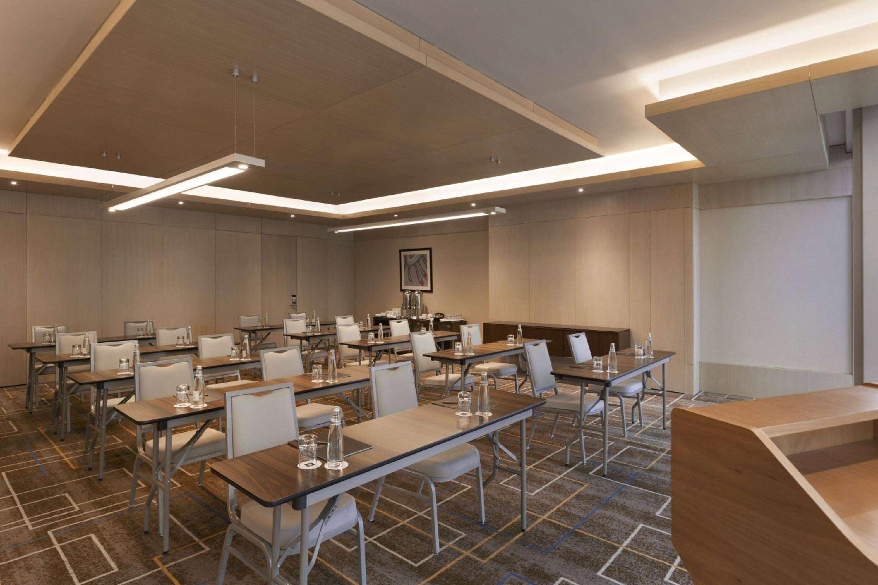 Wyndham Grand İstanbul Levent - Image 8