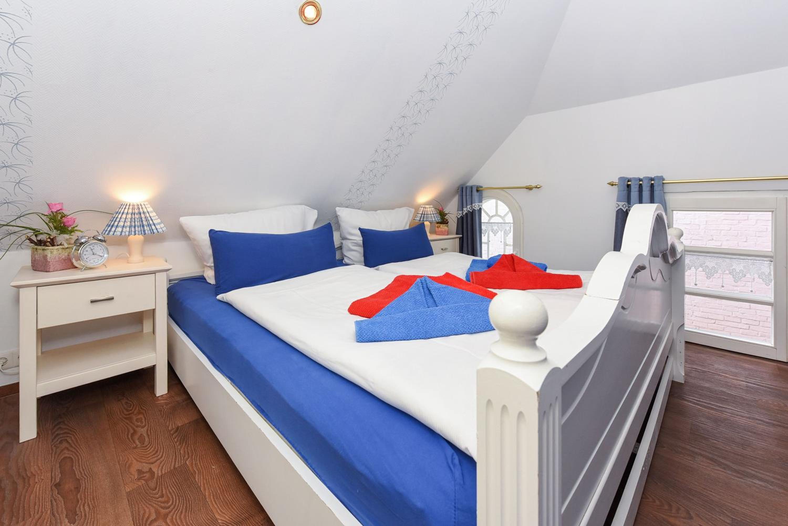 Ferienwohnungen im Haus Hafenjuwel in Neuharlingersiel