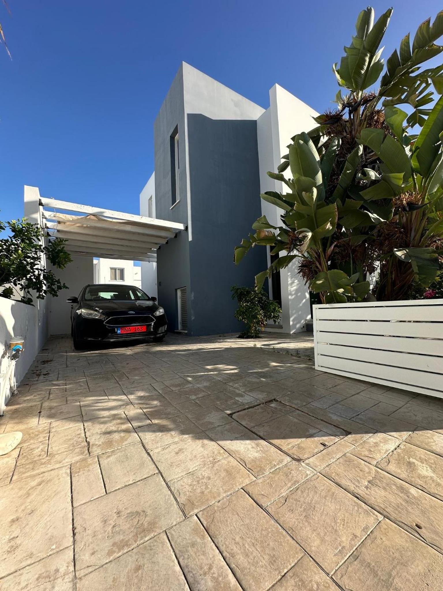 Haus 2 Schlafzimmer und Pool