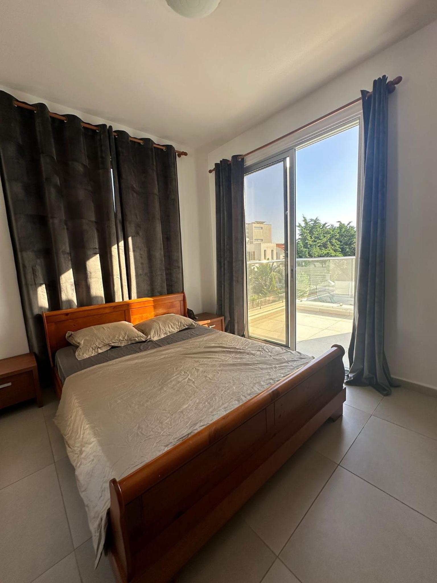 Haus 2 Schlafzimmer und Pool