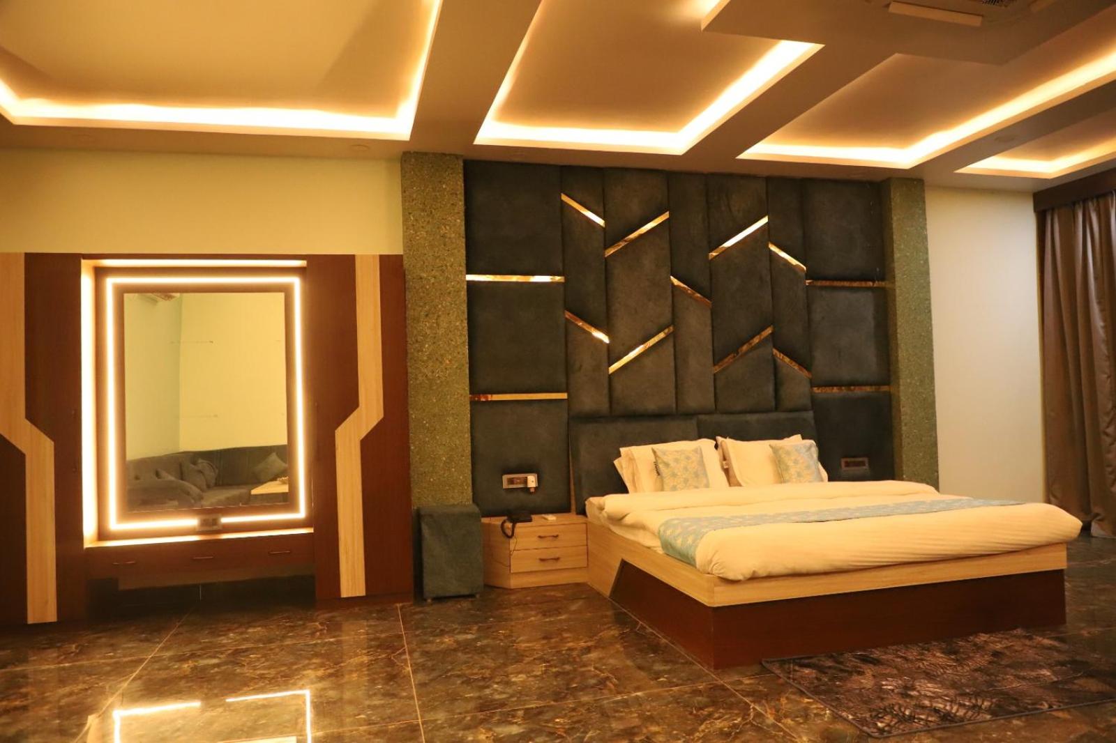 Vrinda Klyde Heritage