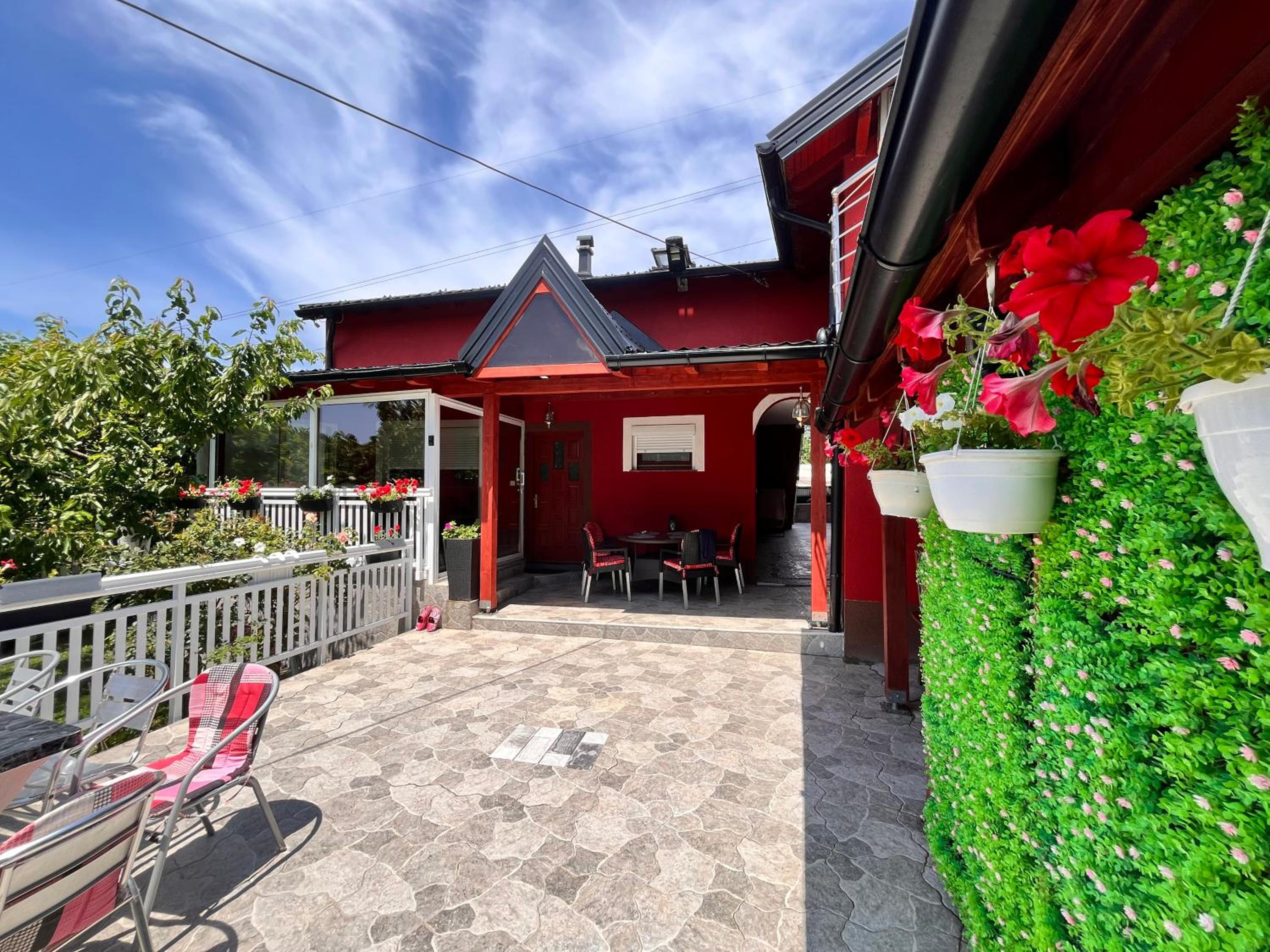 Villa Diamond Hill view 4