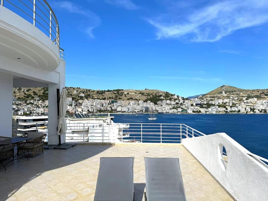 Seafront Oasis Luxury Apartment, with Sae View