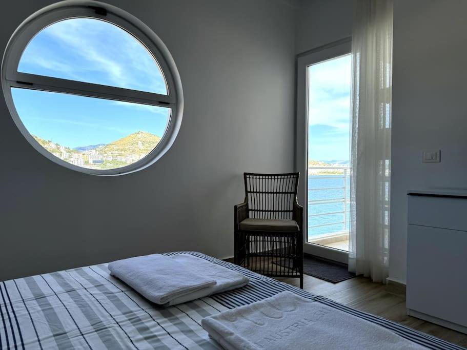 Seafront Oasis Luxury Apartment, with Sae View