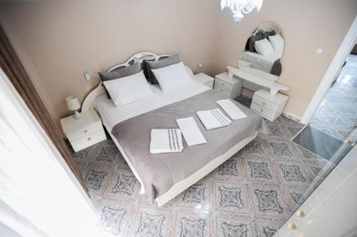 Robert Apartament Center