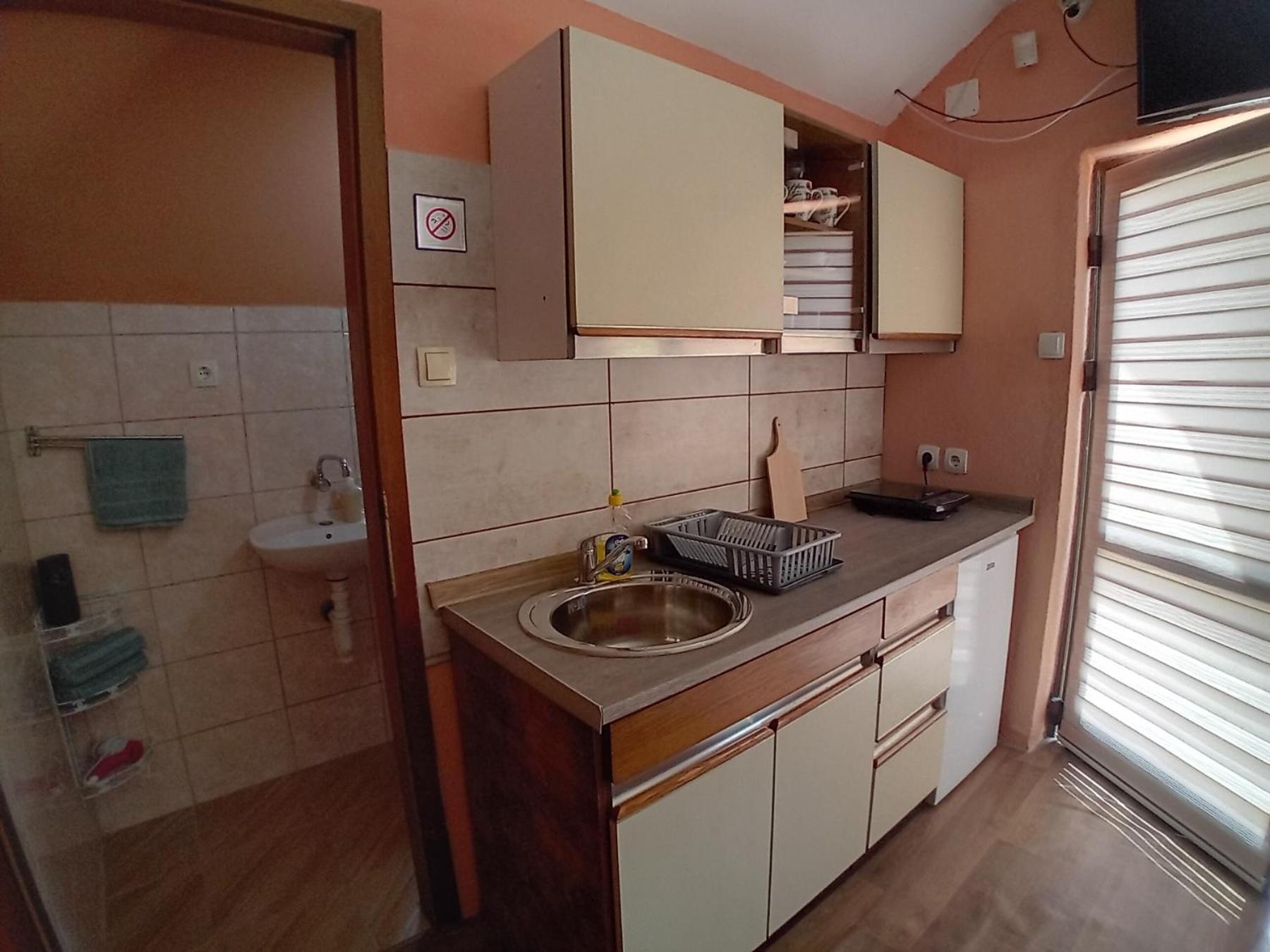 Red apartman 2