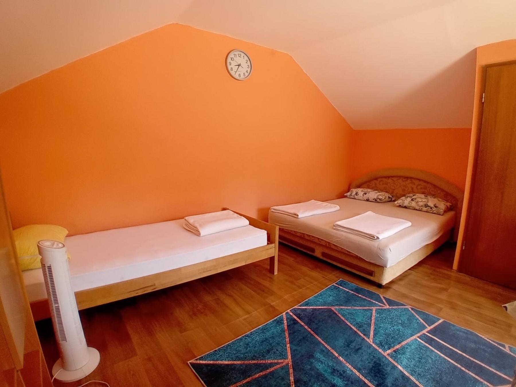 Red apartman 2