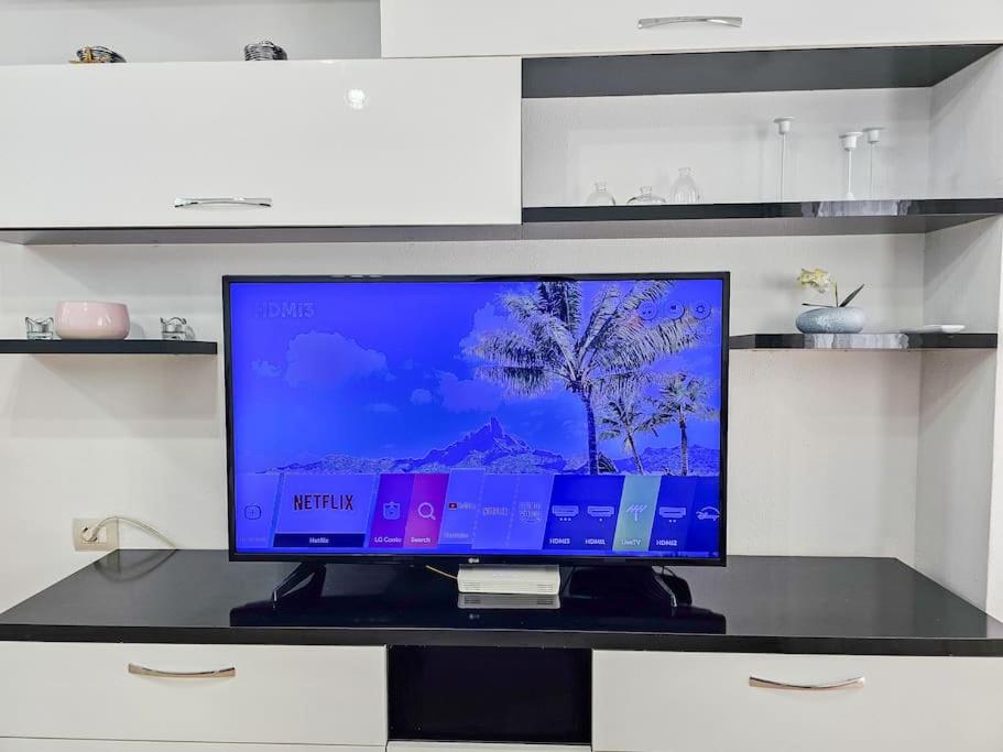 Lovely Beach Apartment in Durres