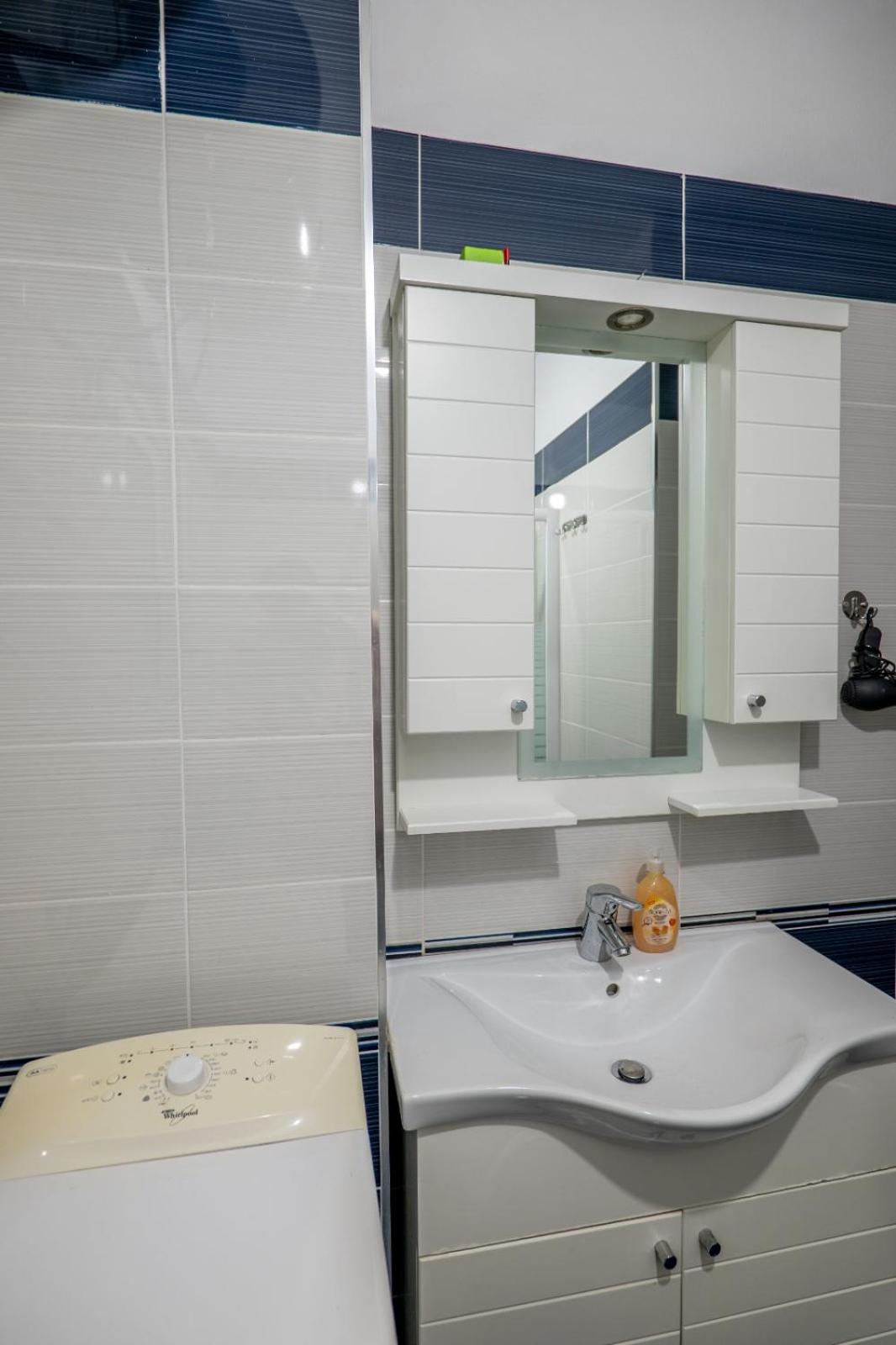 Genti apartment sarandë