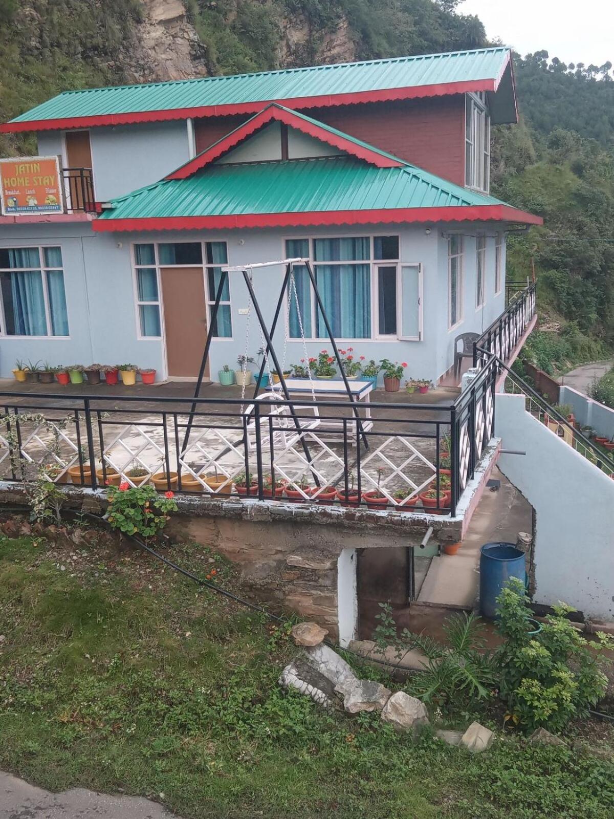 Jatin Homestay