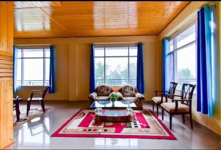 Jatin Homestay