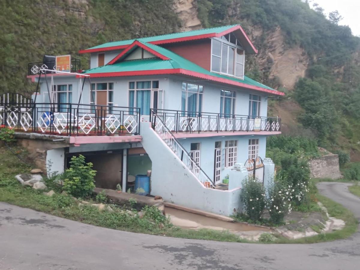 Jatin Homestay