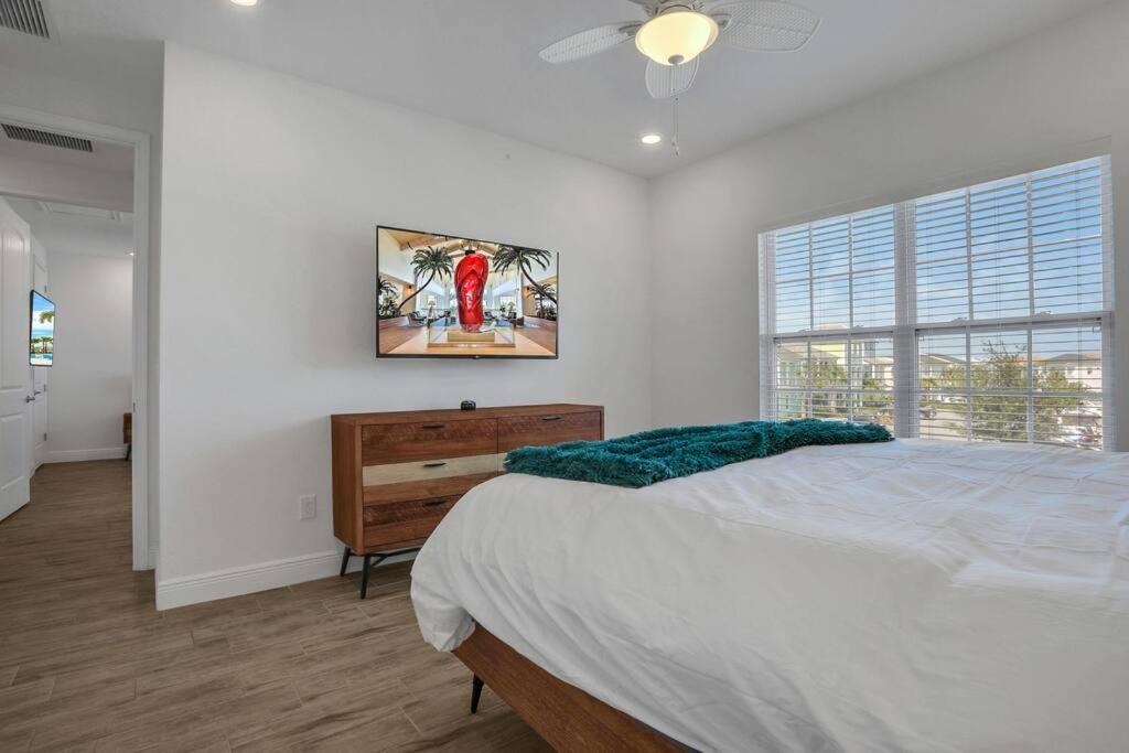 Margaritaville Heated Pool &Spa, 3 mile to Disney