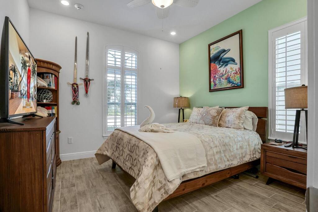 Margaritaville Heated Pool &Spa, 3 mile to Disney