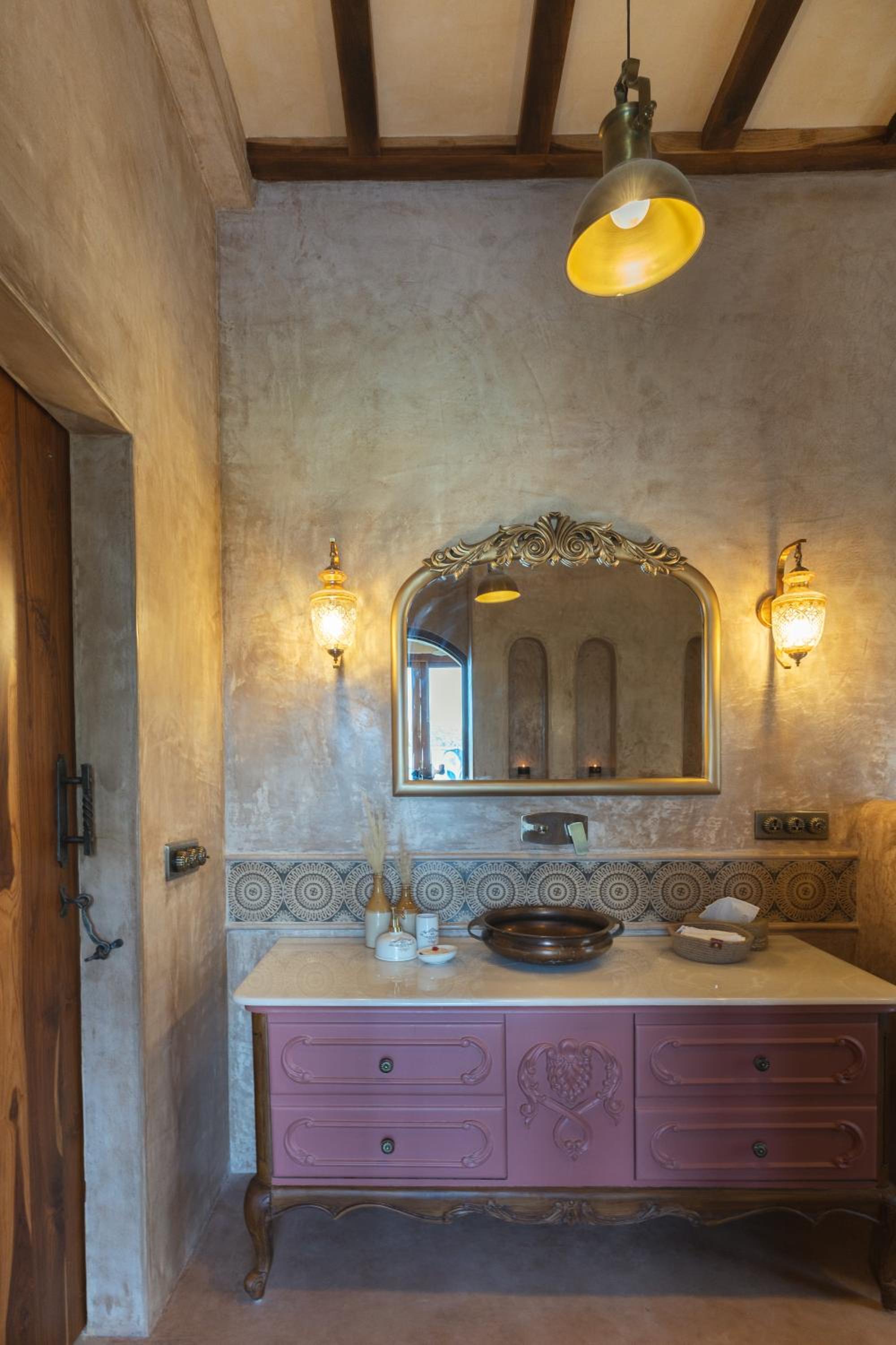 Casa de Raga by tisyastays